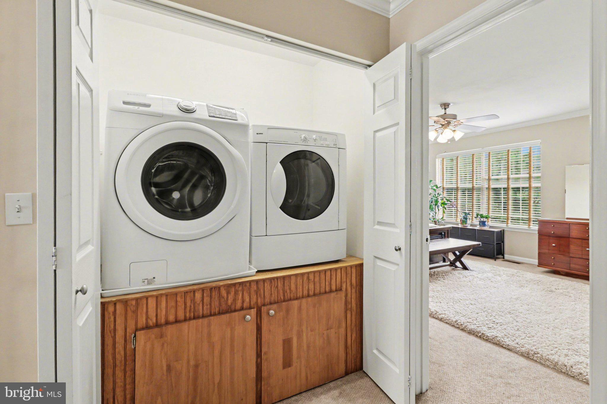 652 SPRINGHOUSE LANE