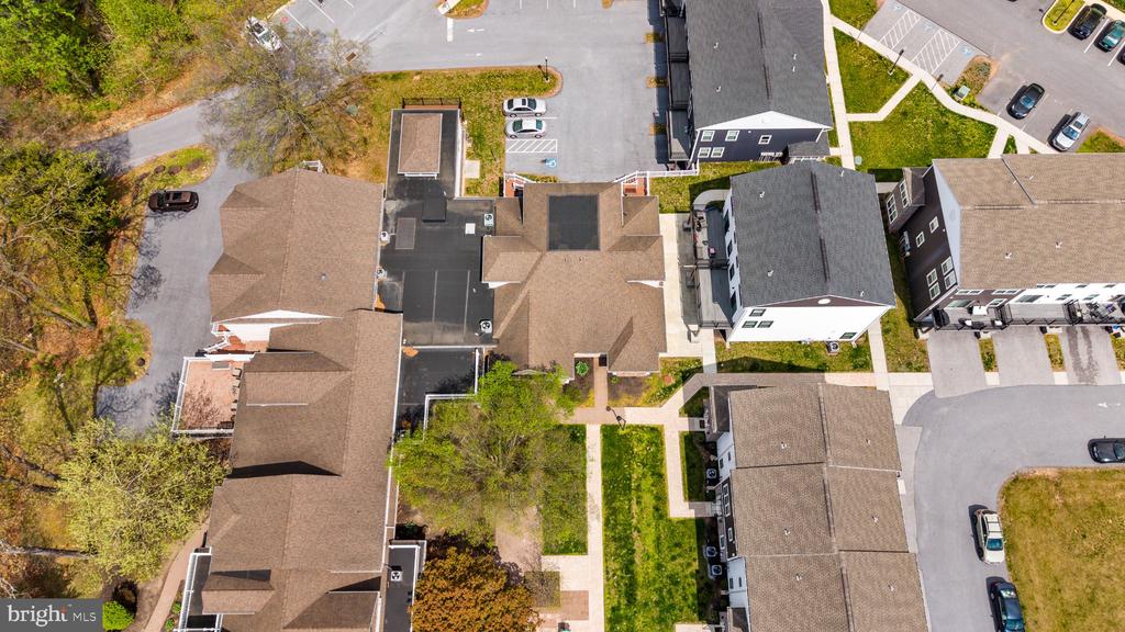 105 HIGH POINTE DRIVE