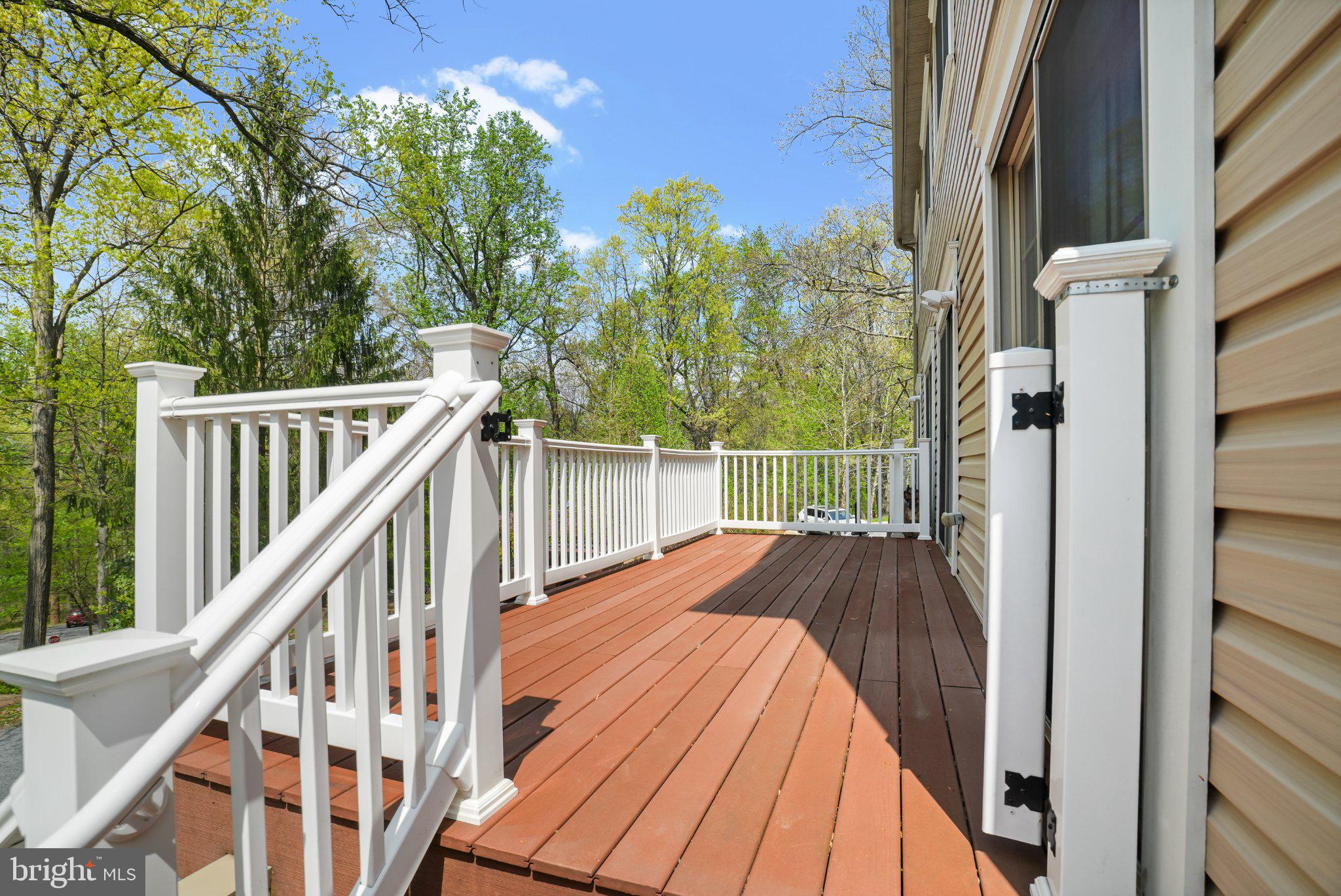 105 HIGH POINTE DRIVE