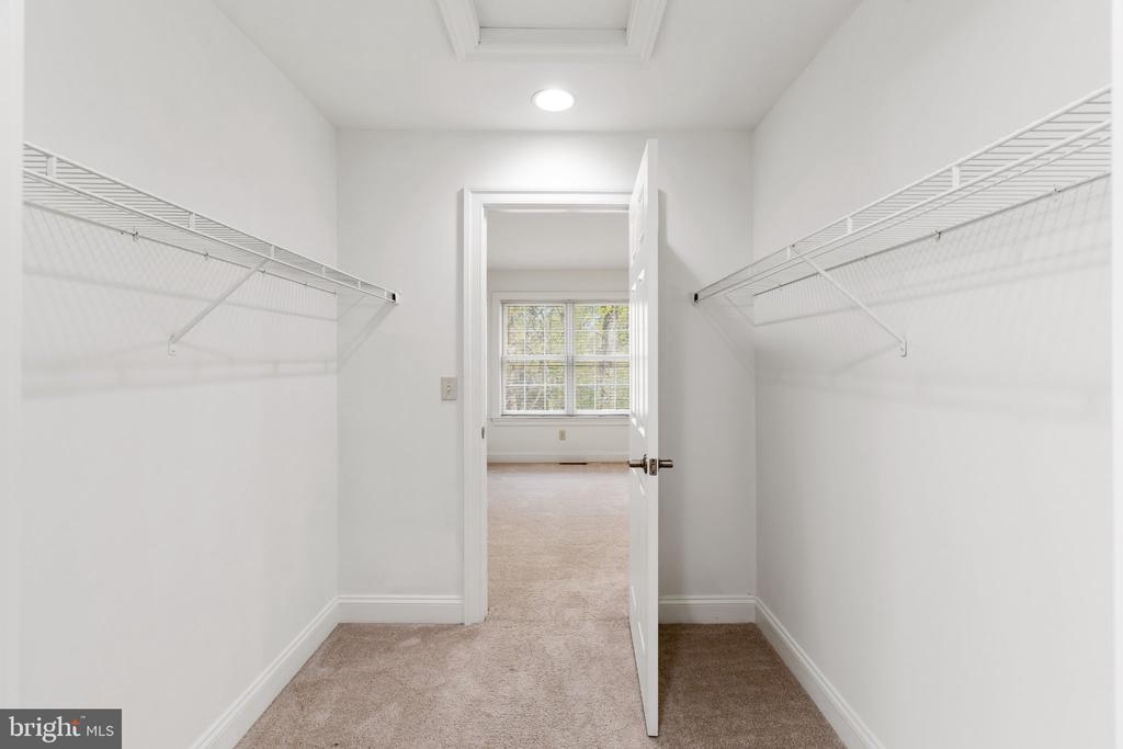 105 HIGH POINTE DRIVE