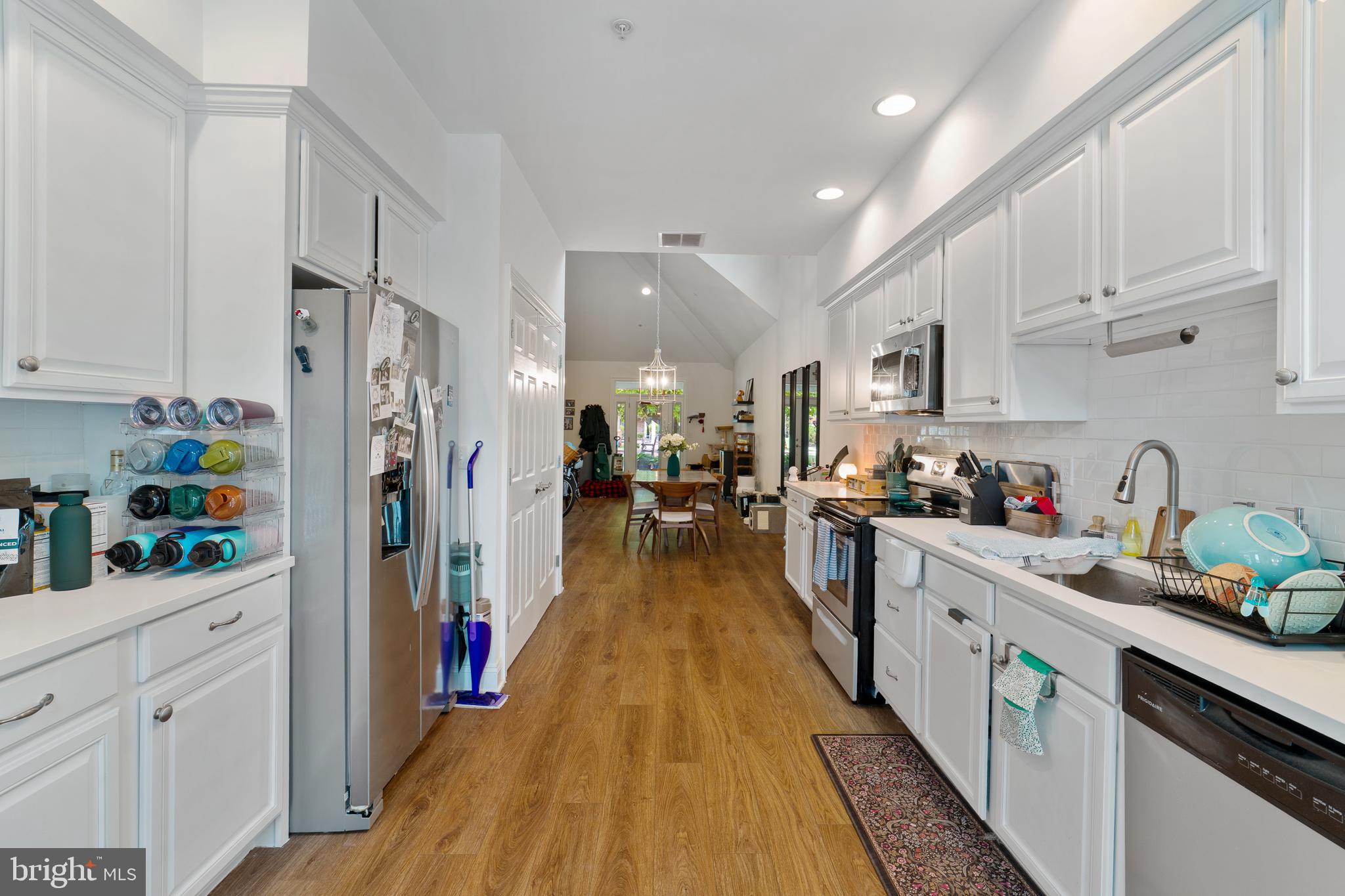 107 HIGH POINTE DRIVE