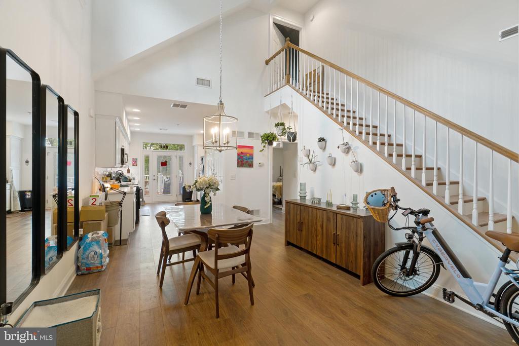 107 HIGH POINTE DRIVE