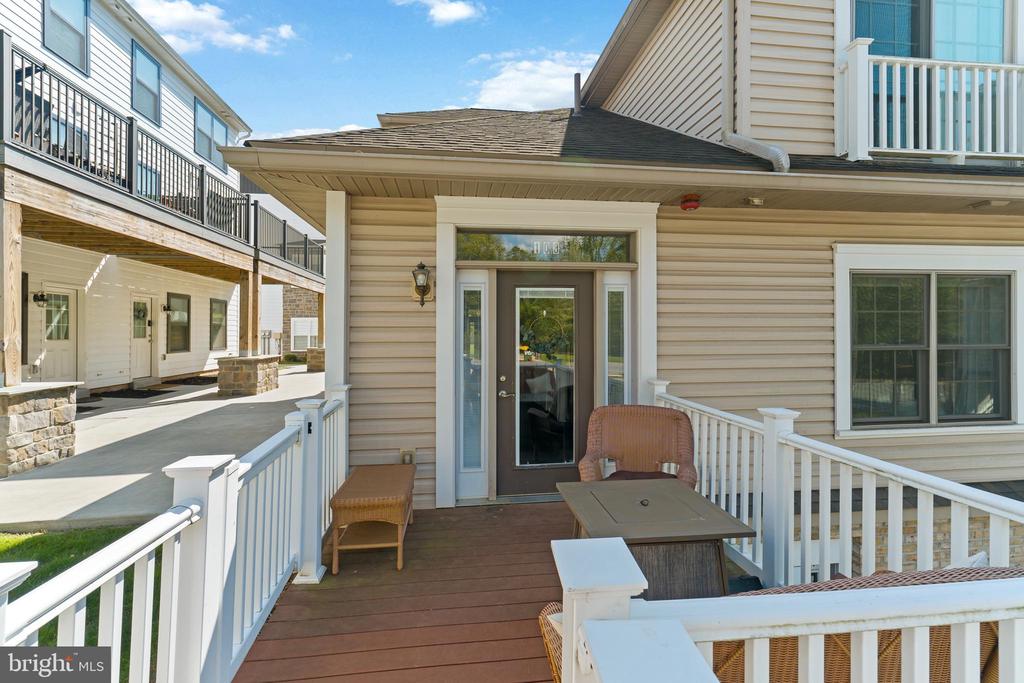 108 HIGH POINTE DRIVE