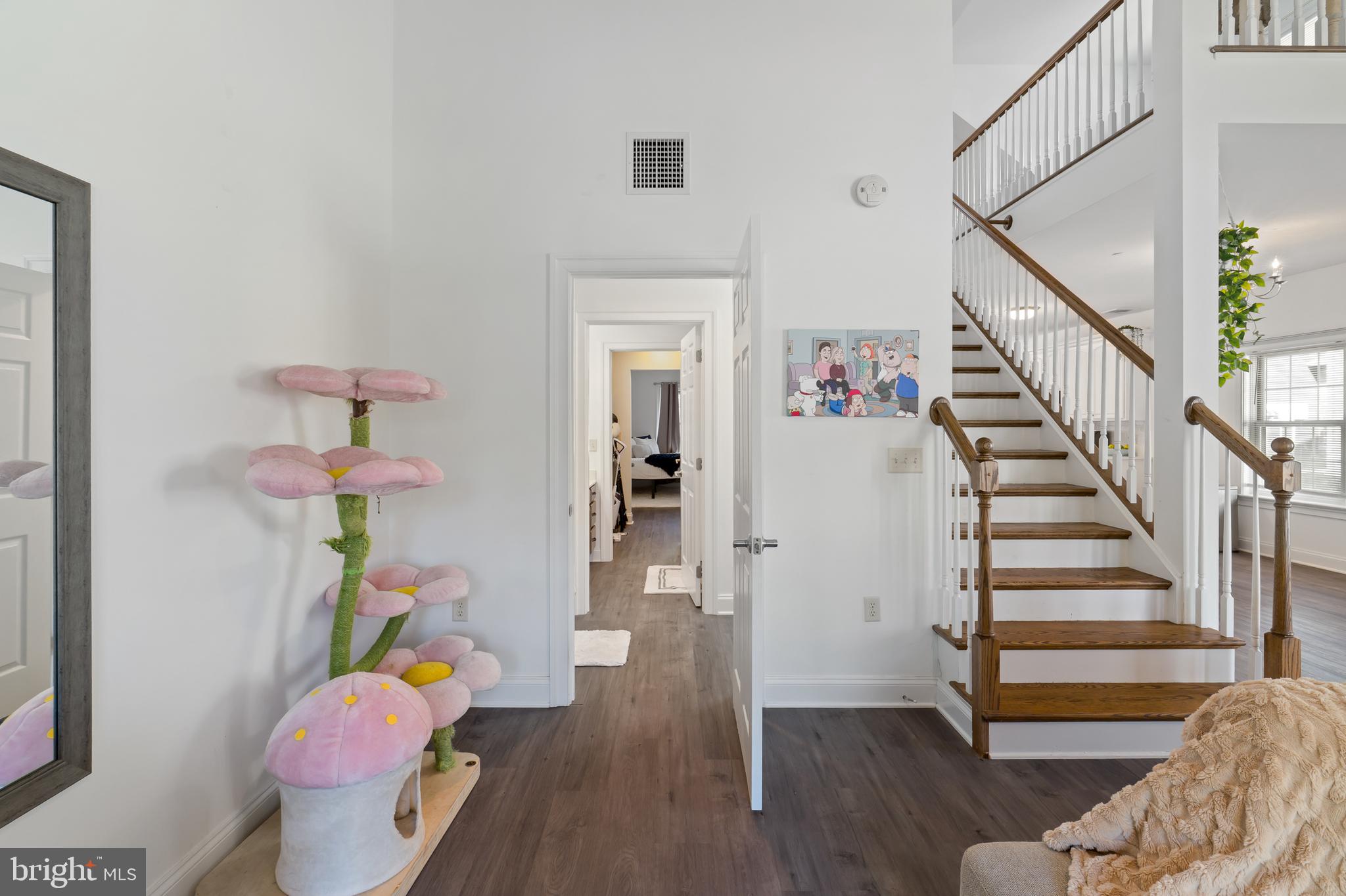 108 HIGH POINTE DRIVE