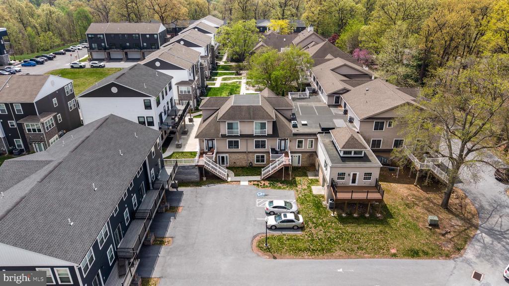 108 HIGH POINTE DRIVE