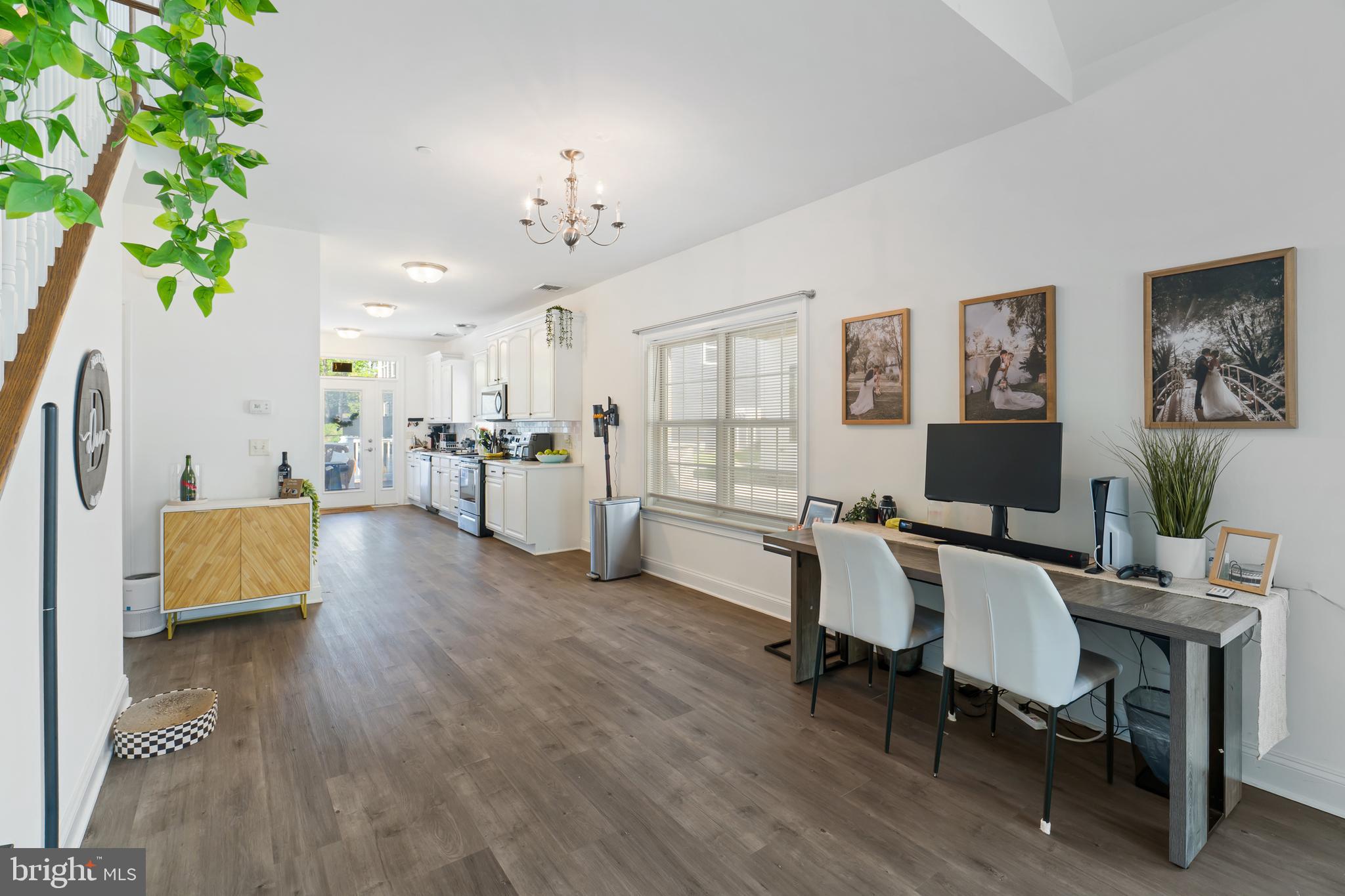 108 HIGH POINTE DRIVE