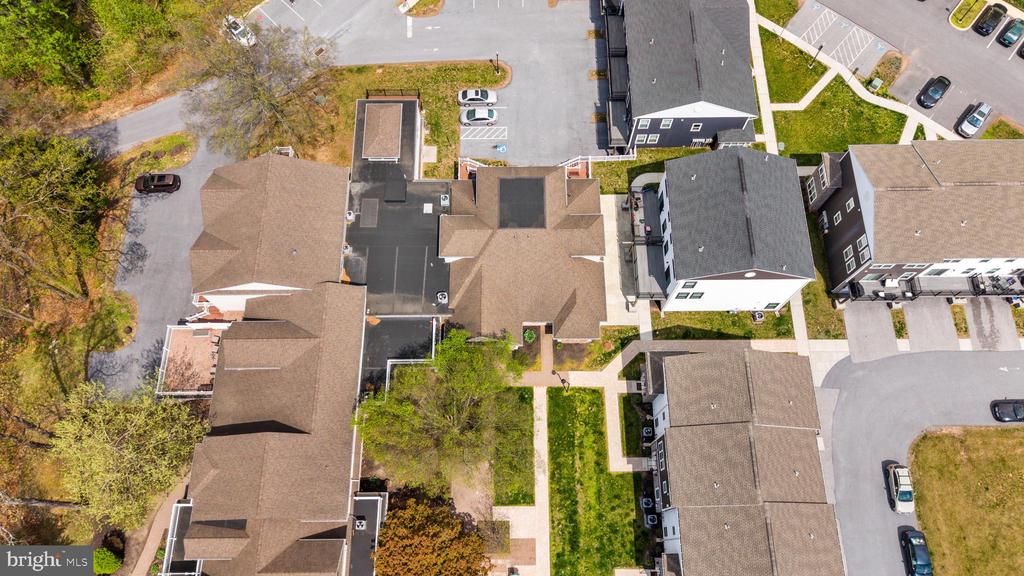 108 HIGH POINTE DRIVE