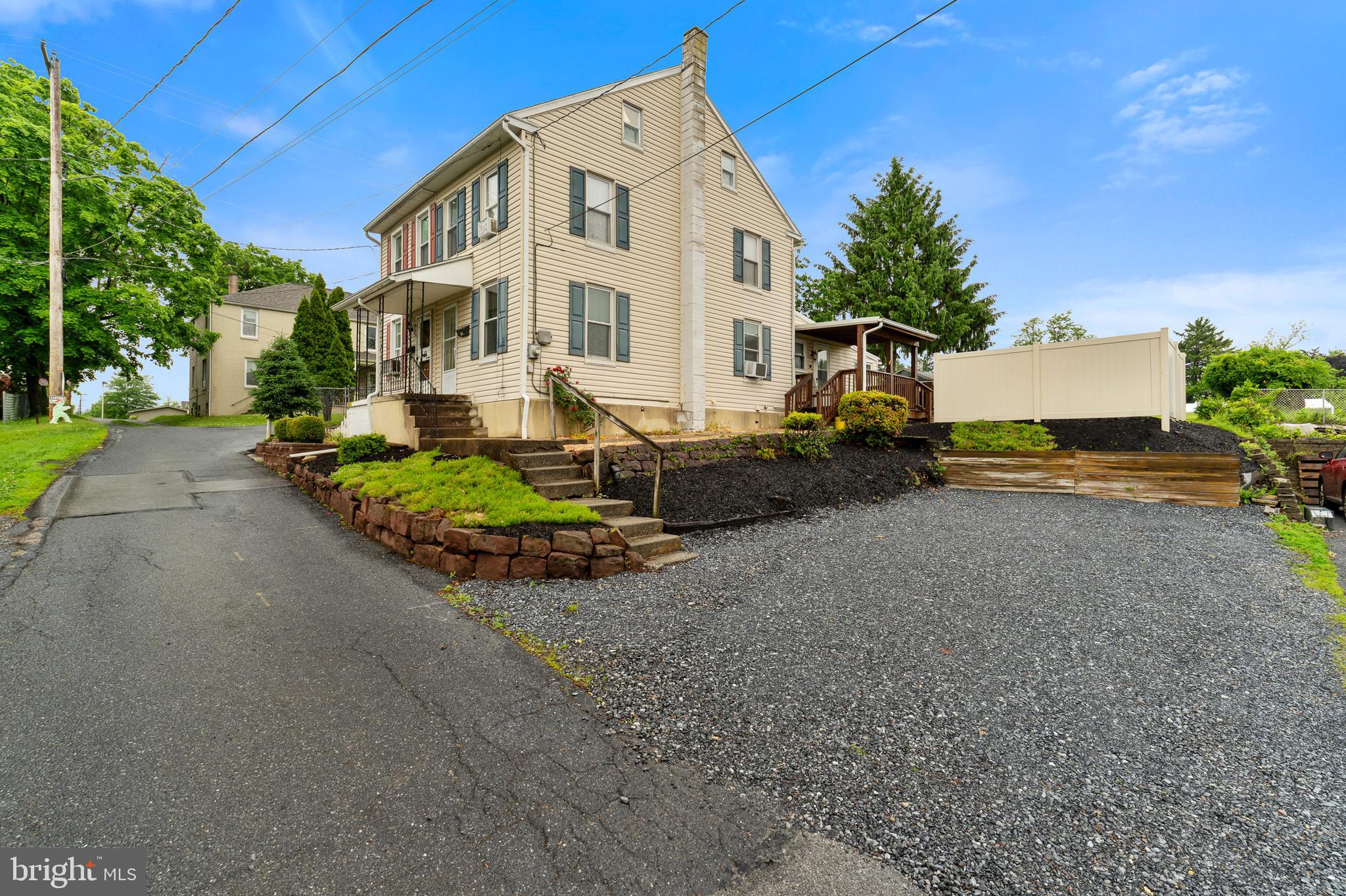 412 APPLE AVENUE