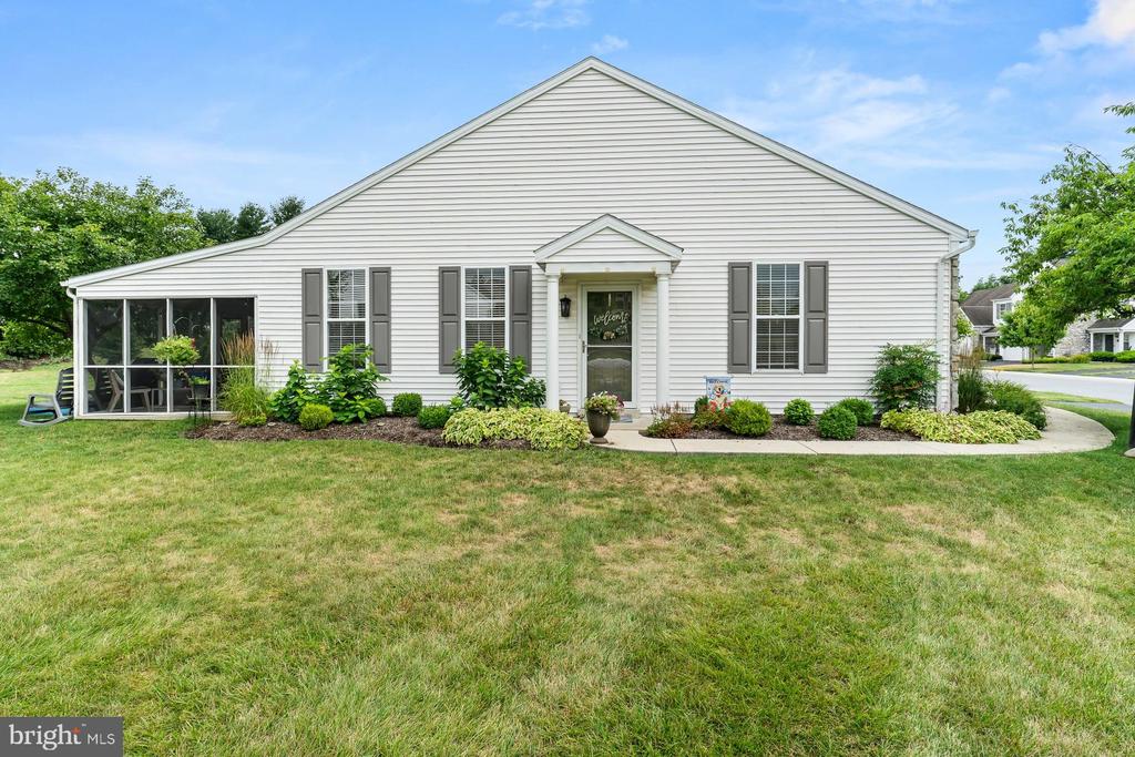 640 SPRINGHOUSE LANE