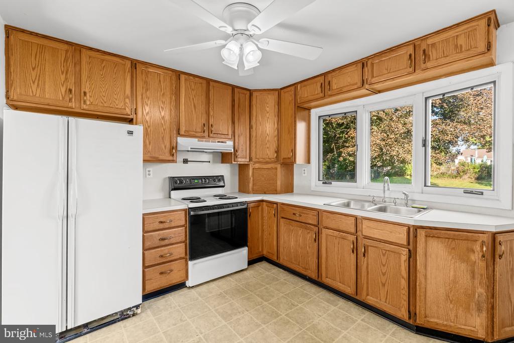 1010 COLLINGSWOOD