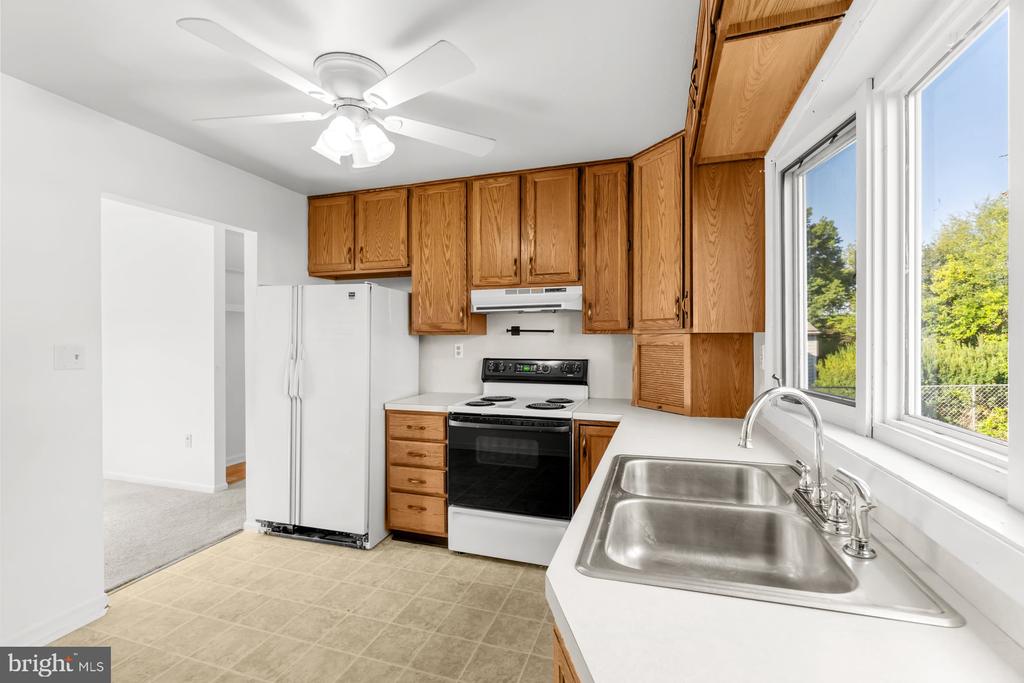 1010 COLLINGSWOOD