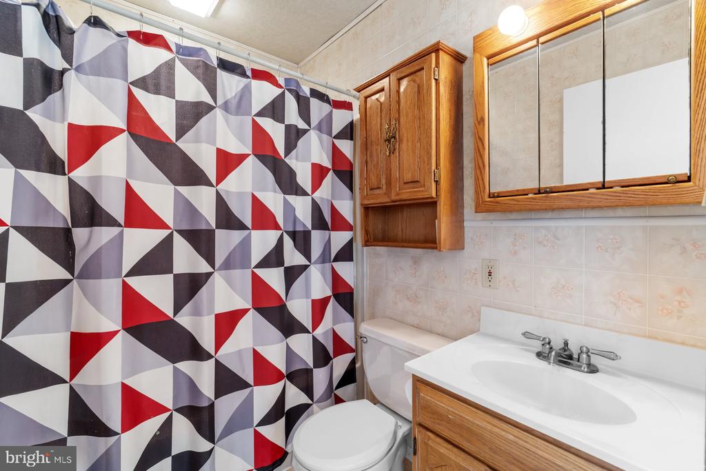 1010 COLLINGSWOOD