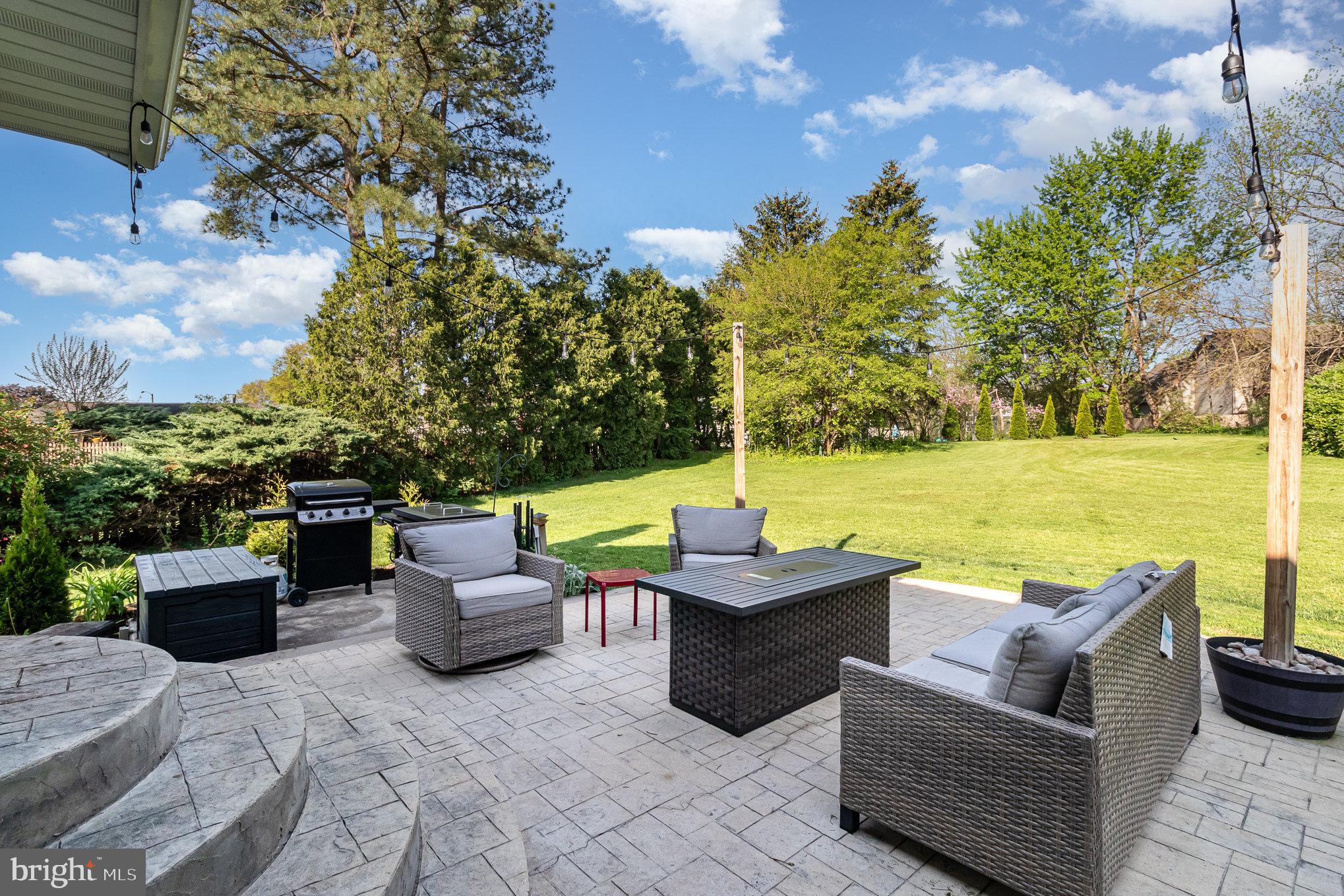 32 Dogwood Cir