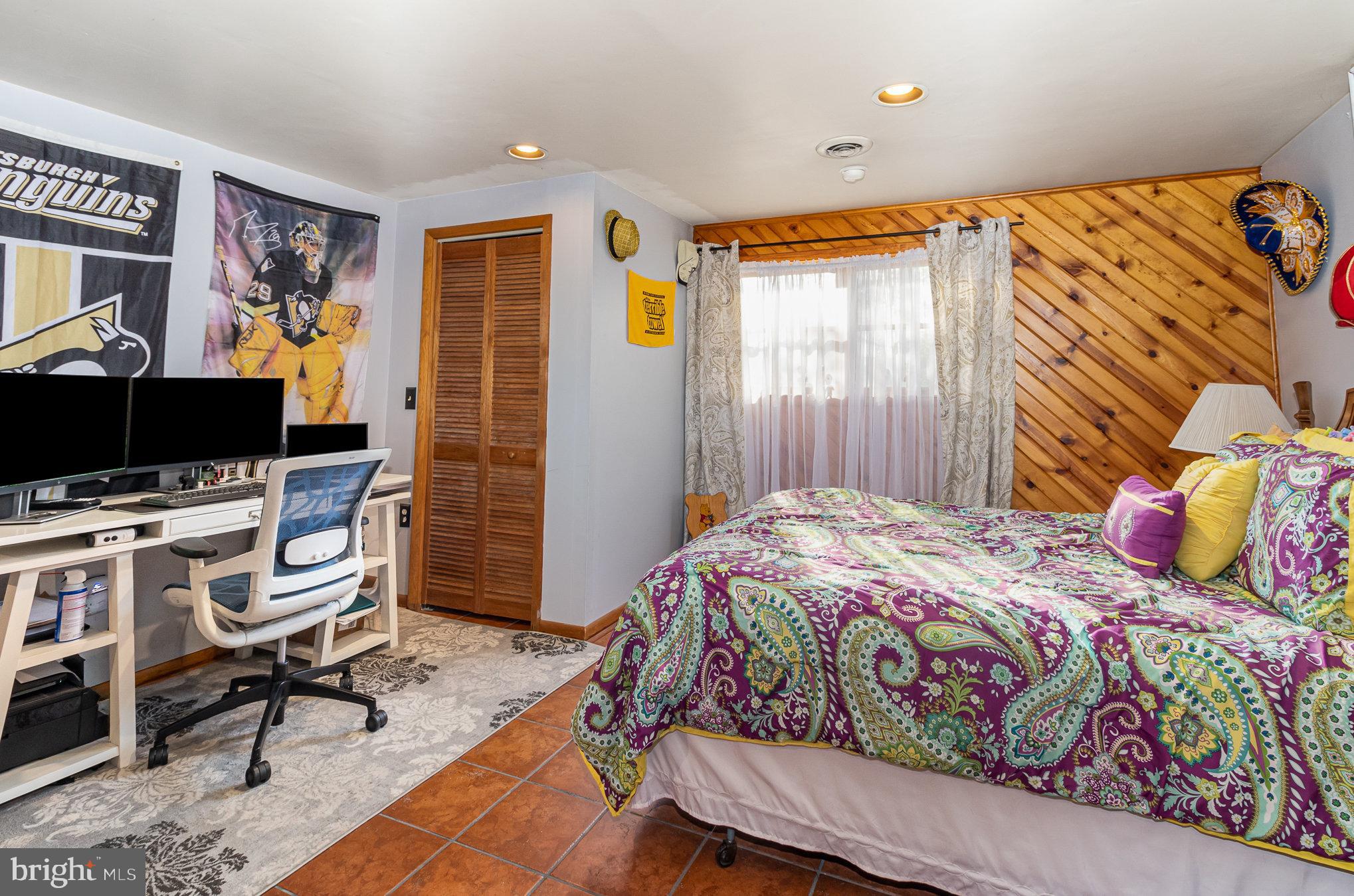 32 Dogwood Cir