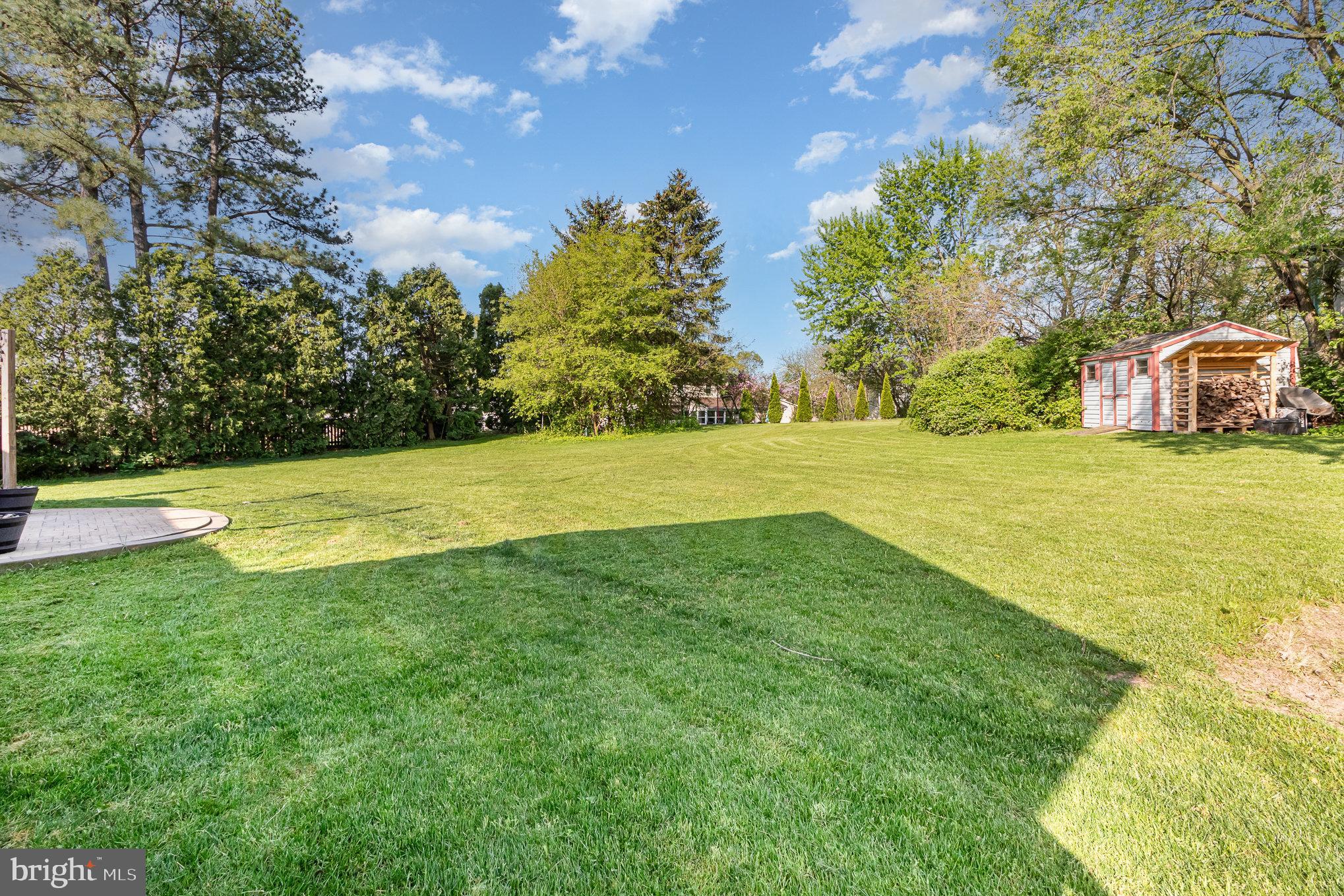 32 Dogwood Cir