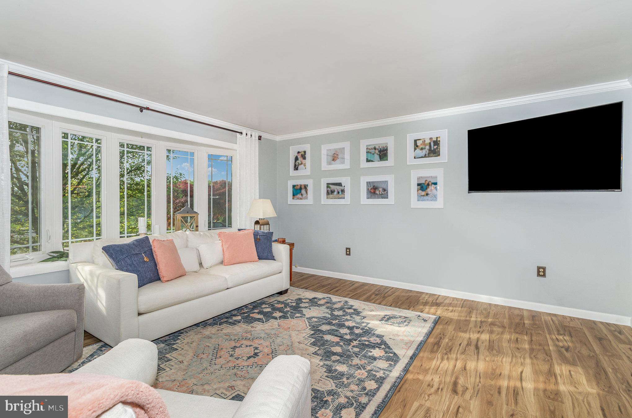 32 Dogwood Cir