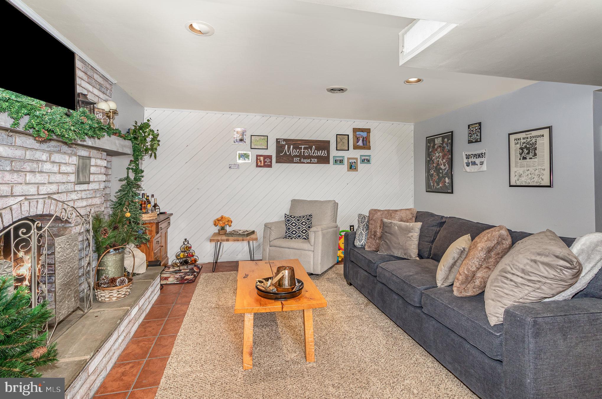 32 Dogwood Cir