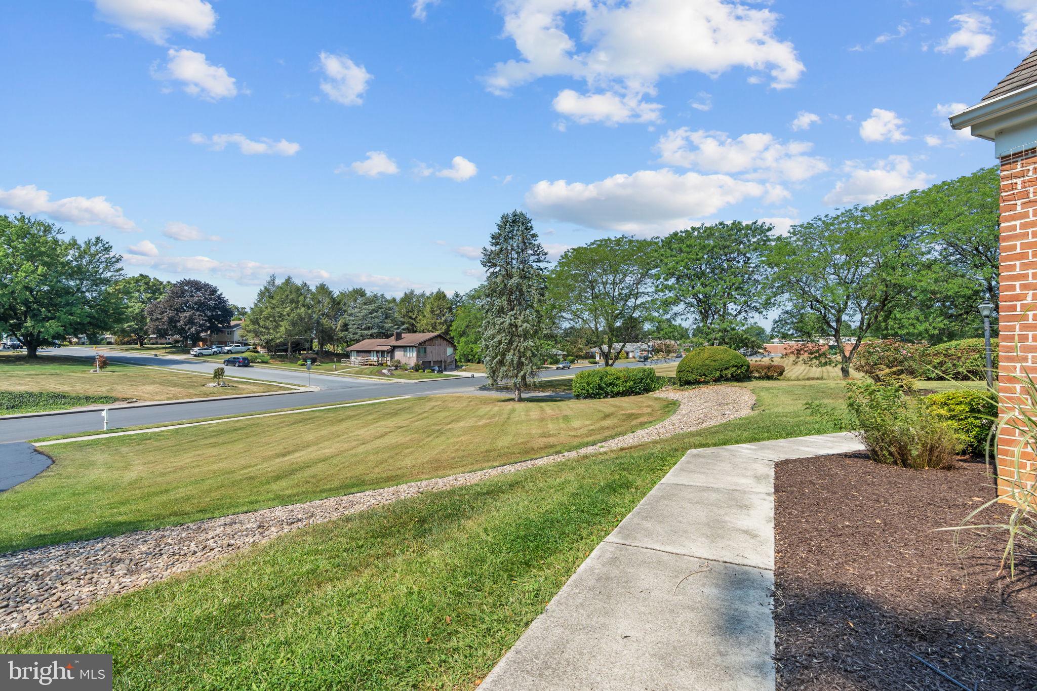 30 W ORCHARD DRIVE