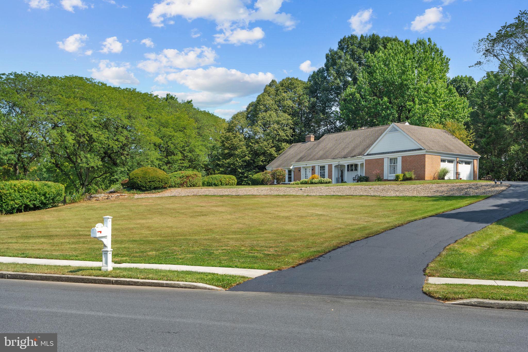 30 W ORCHARD DRIVE