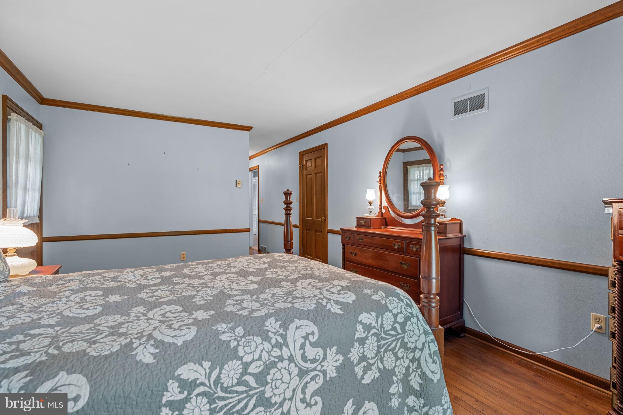 30 W ORCHARD DRIVE