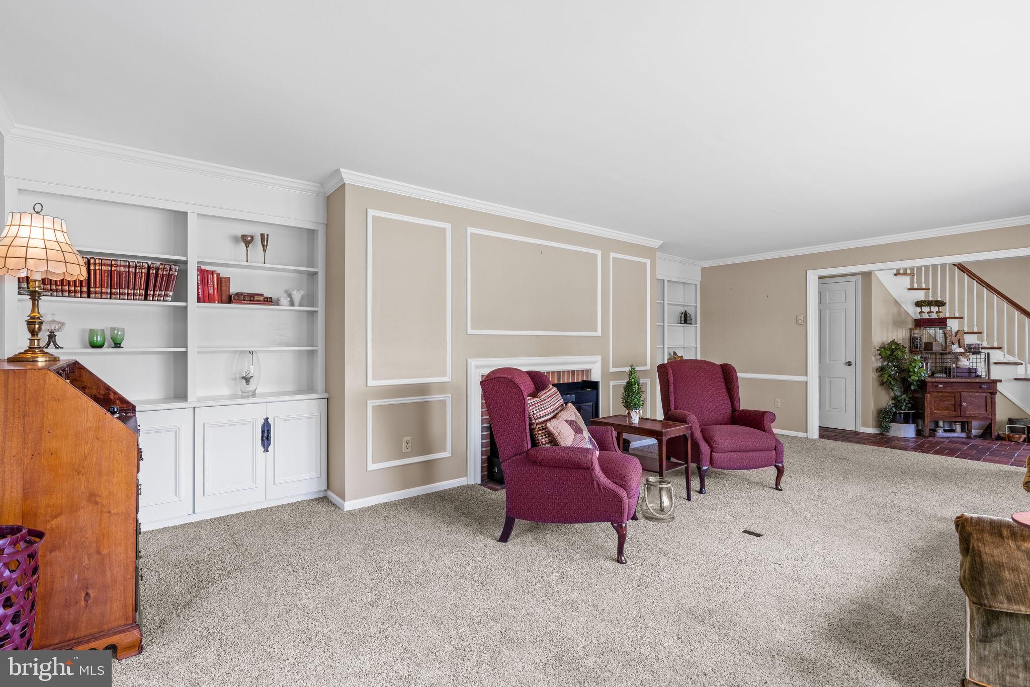 30 W ORCHARD DRIVE