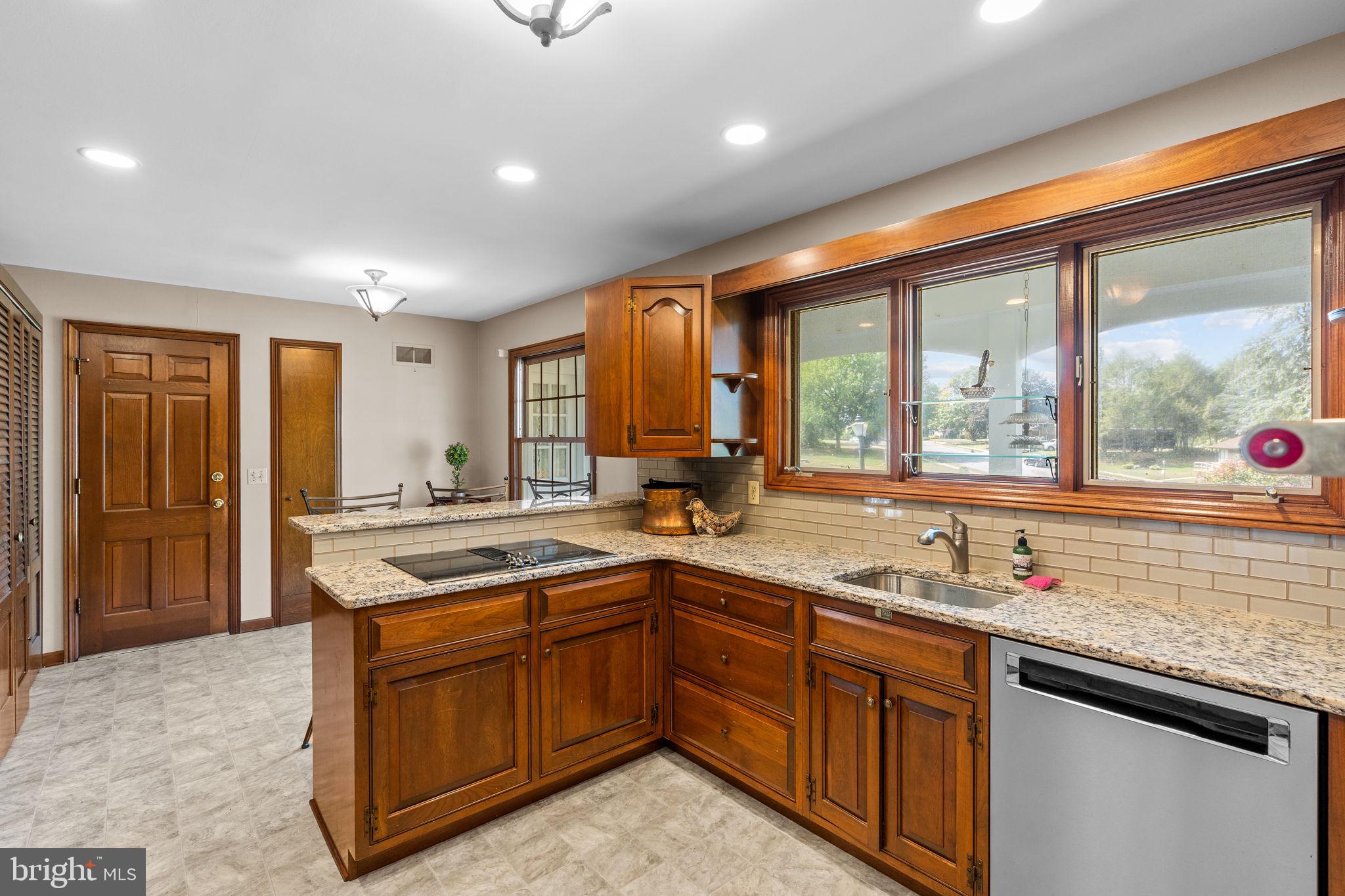 30 W ORCHARD DRIVE