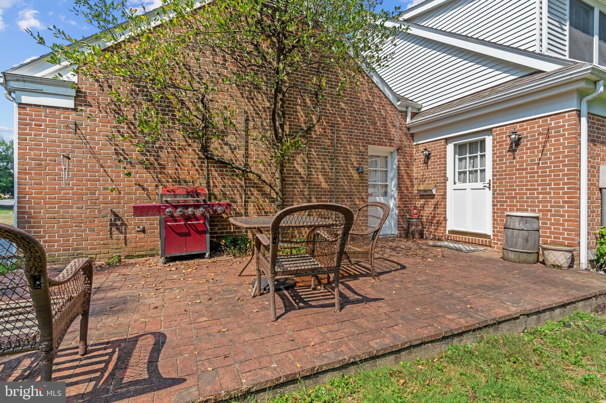 30 W ORCHARD DRIVE