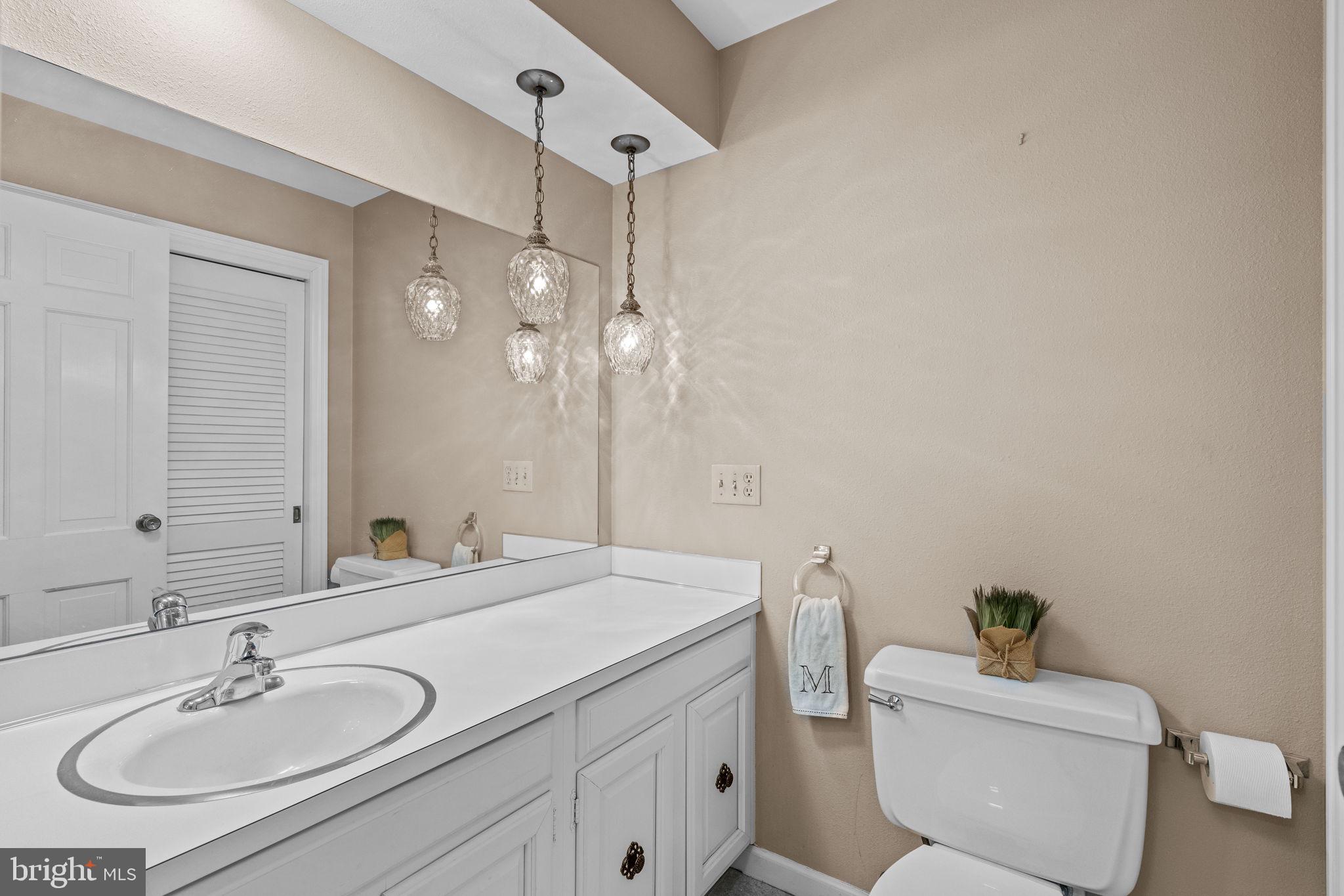 30 W ORCHARD DRIVE