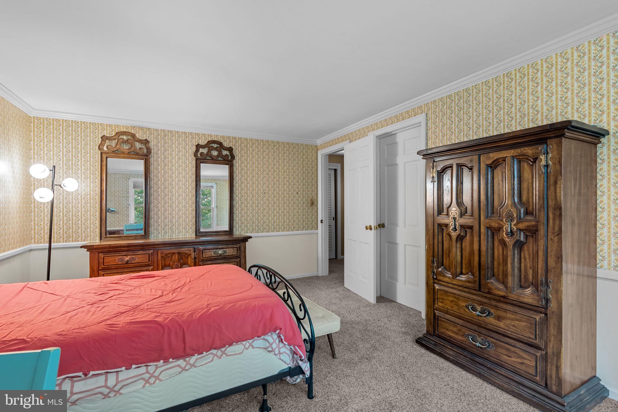 30 W ORCHARD DRIVE