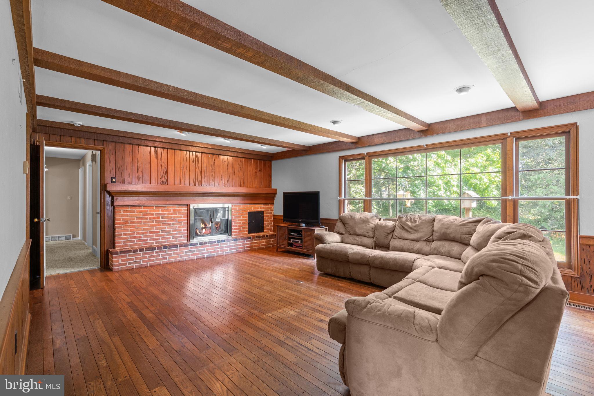 30 W ORCHARD DRIVE