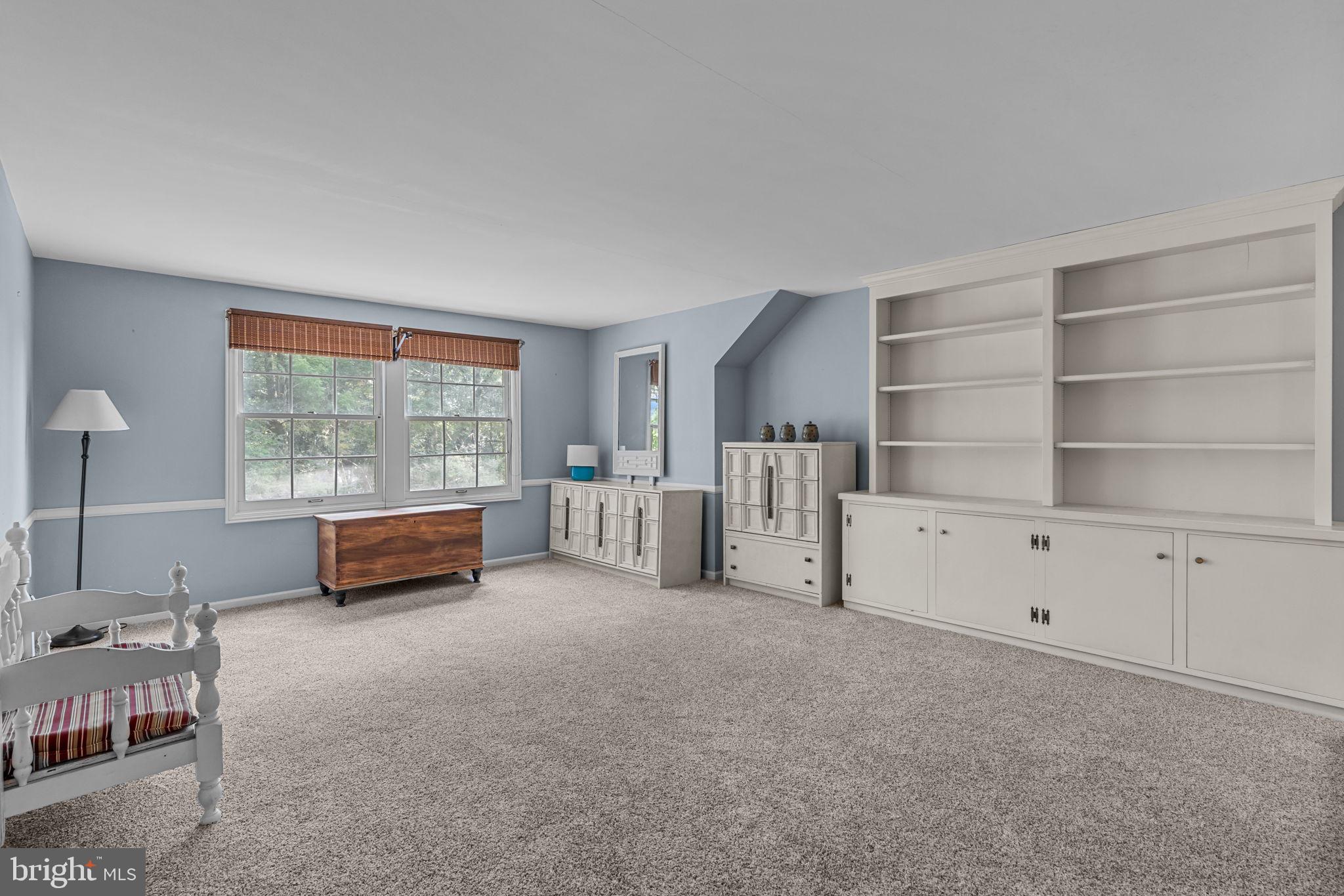 30 W ORCHARD DRIVE