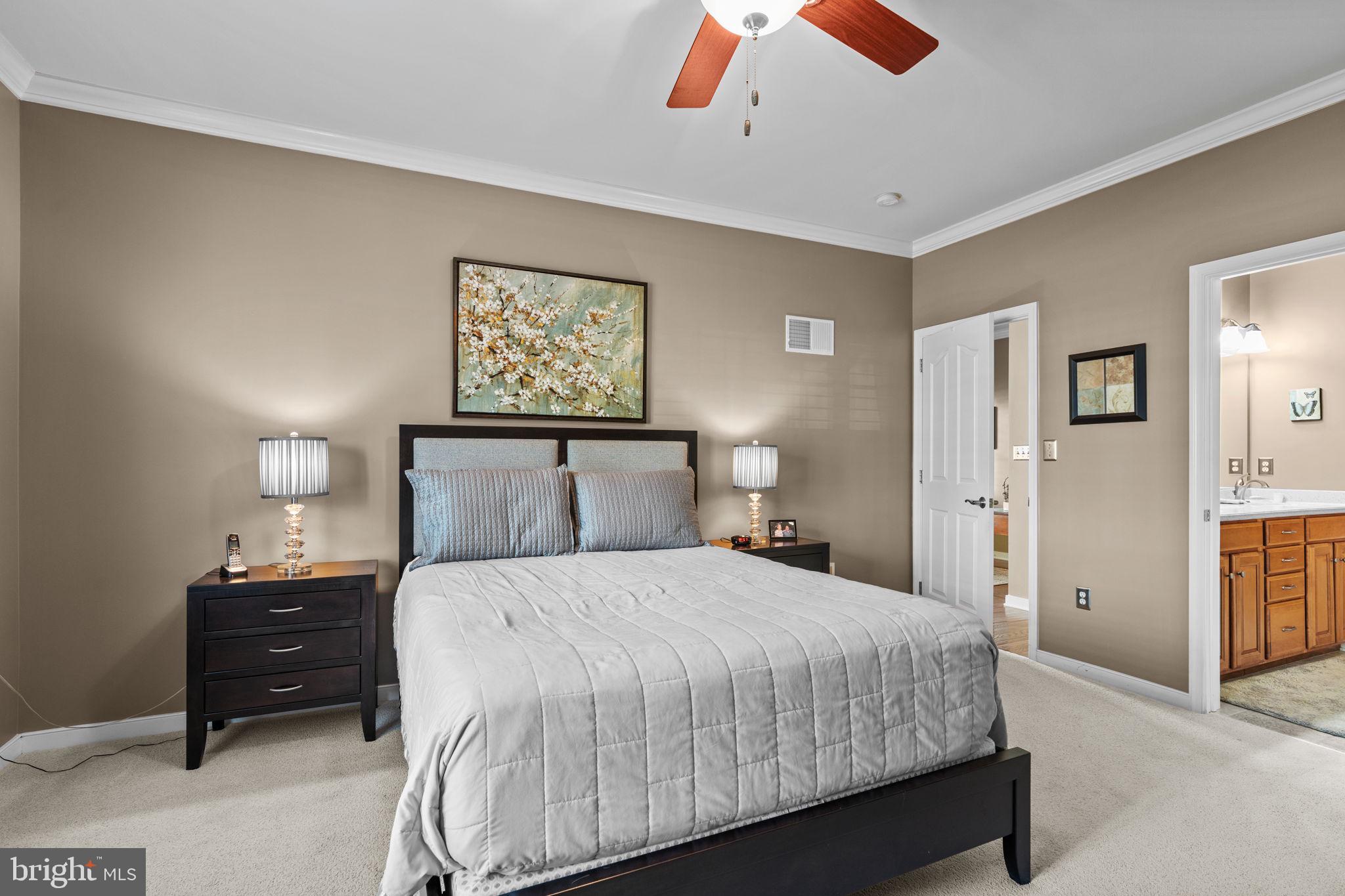 53 S VILLAGE CIRCLE