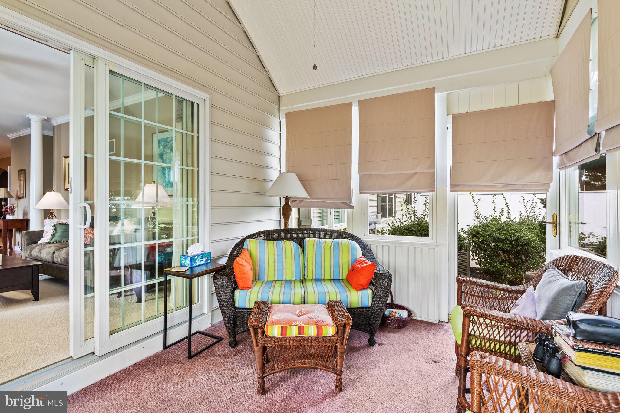 53 S VILLAGE CIRCLE