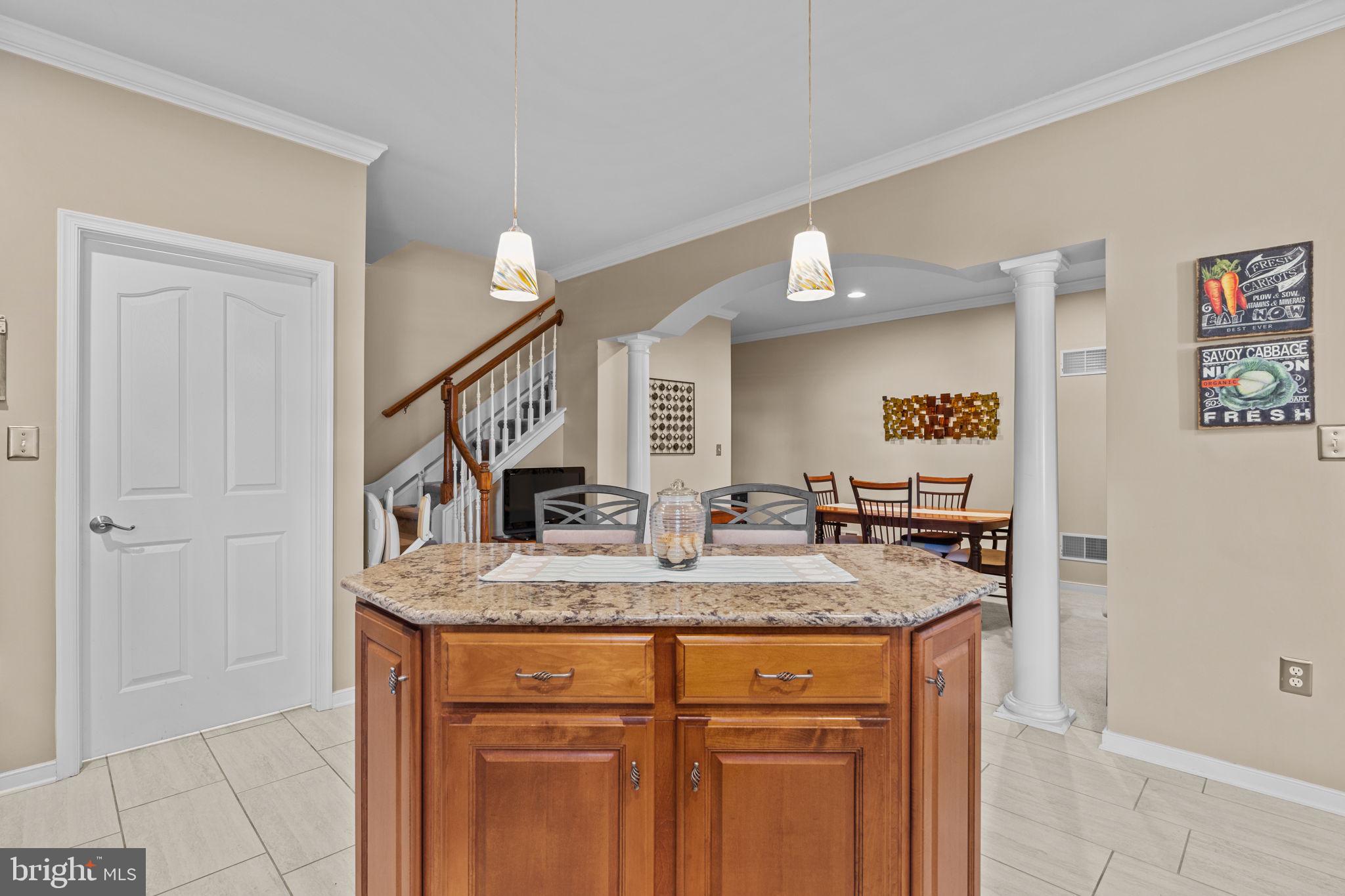 53 S VILLAGE CIRCLE