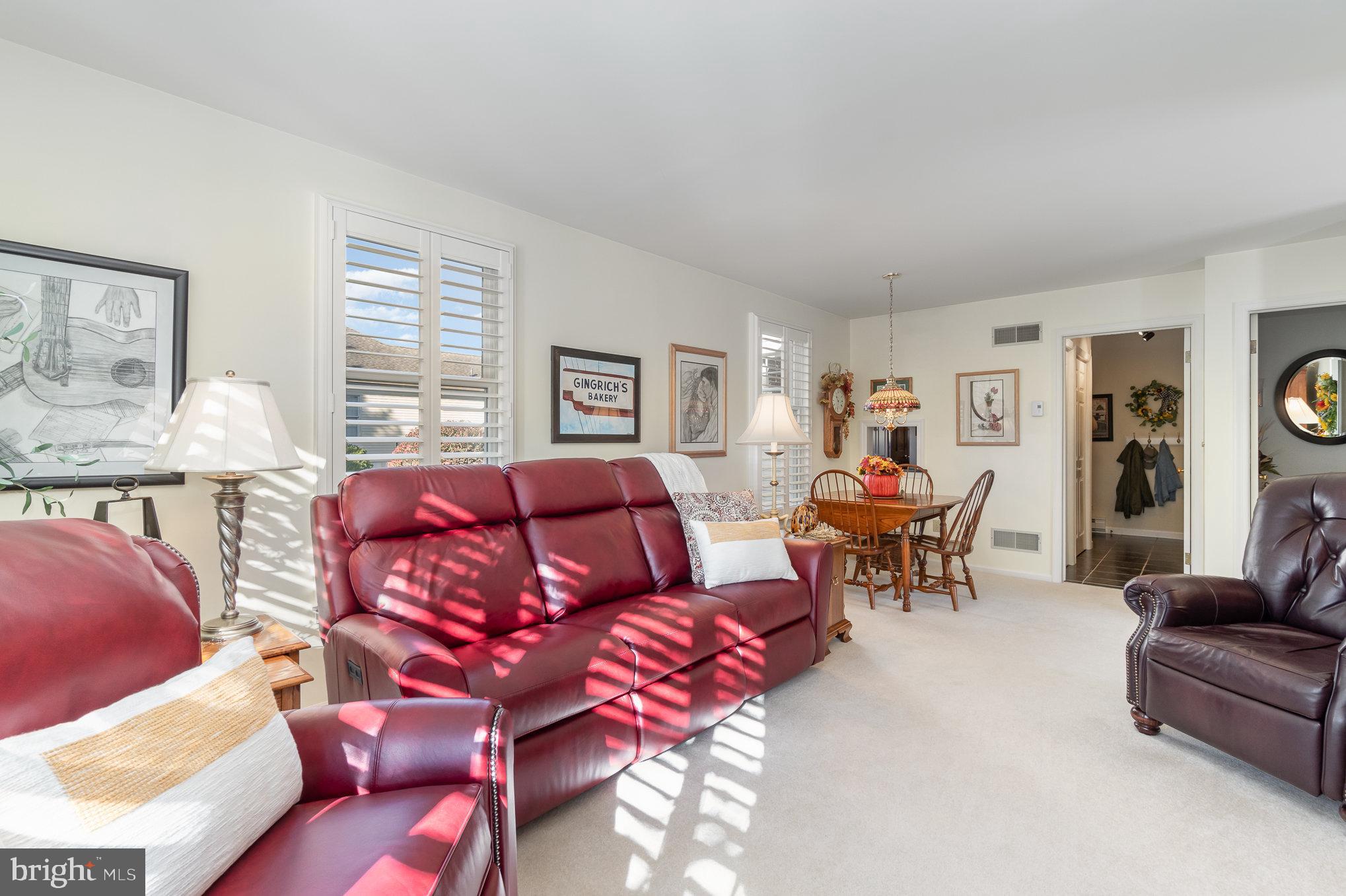 36 Carriage ROAD