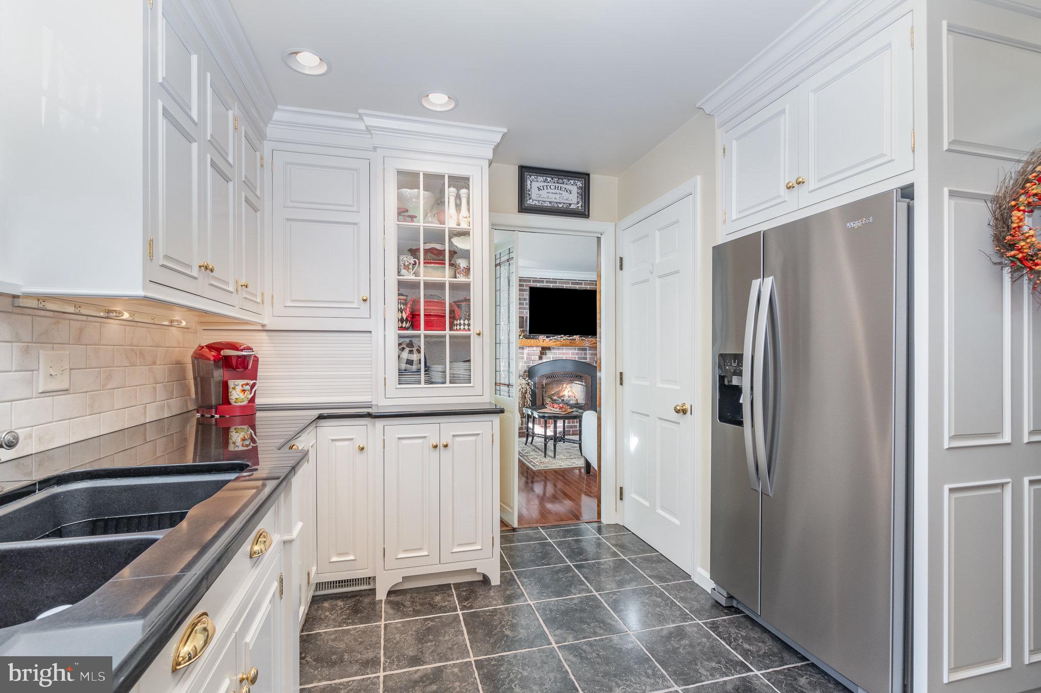 36 Carriage ROAD