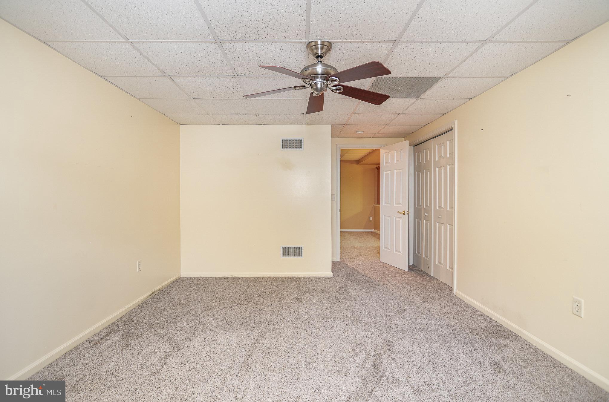 916 Cross Creek Court