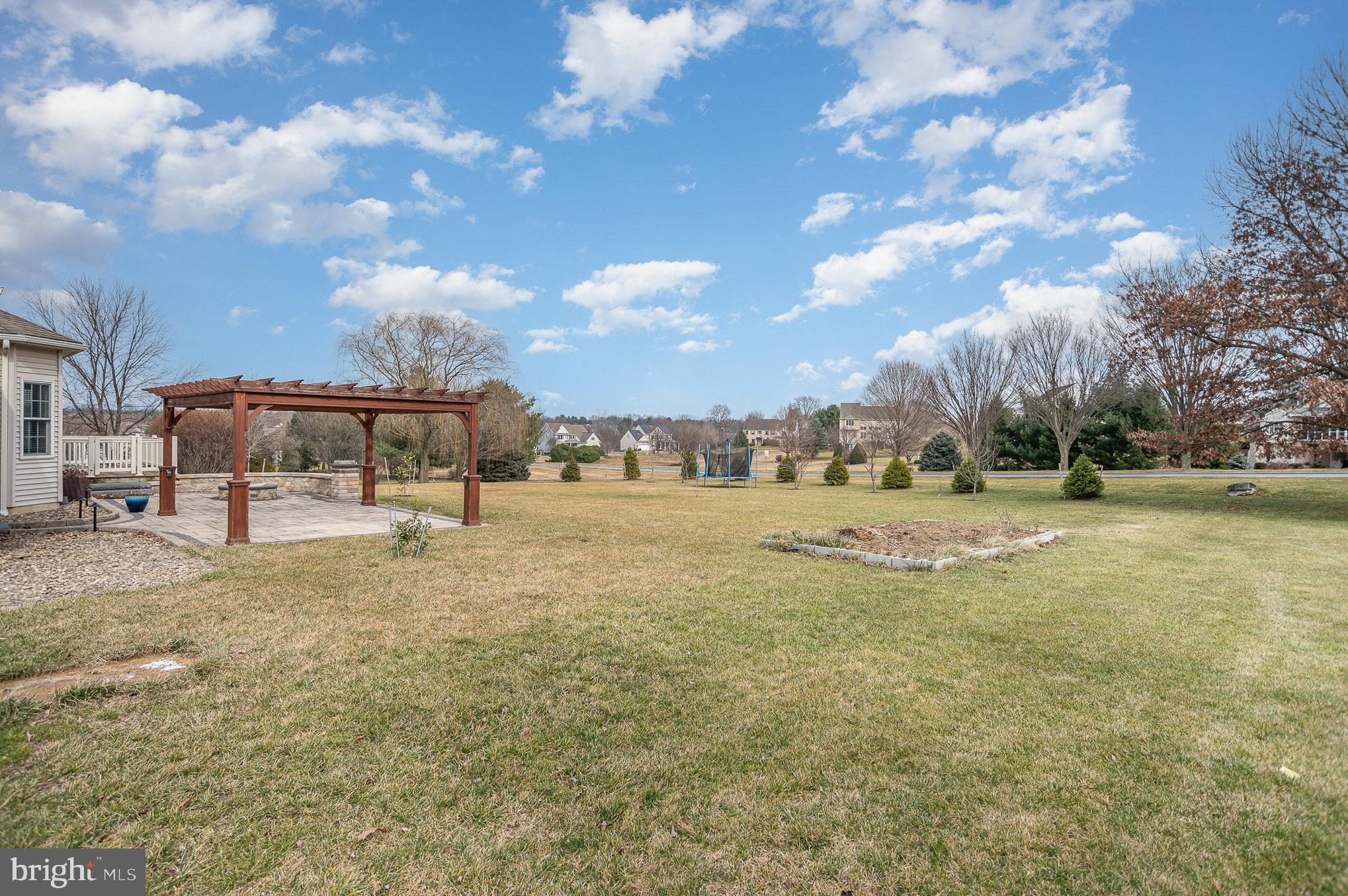 916 Cross Creek Court