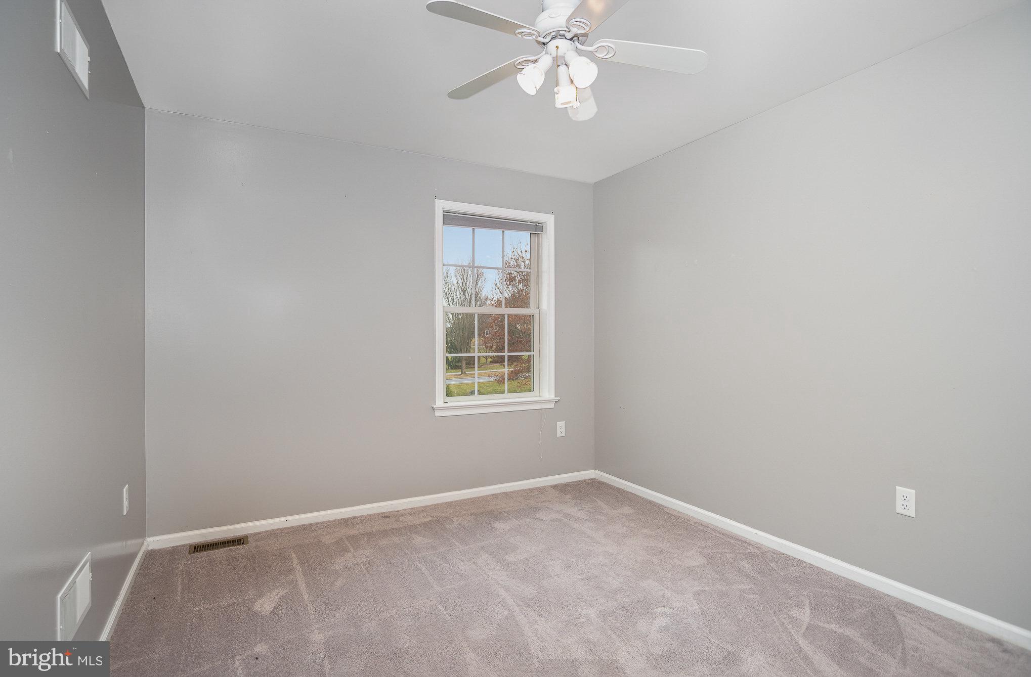 916 Cross Creek Court