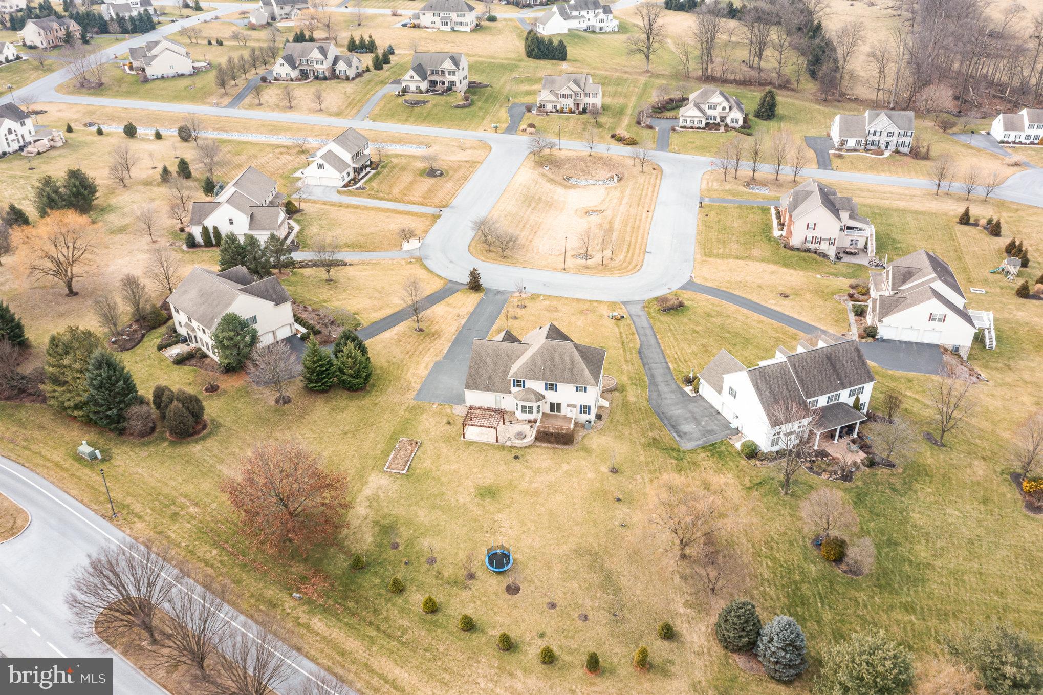 916 Cross Creek Court