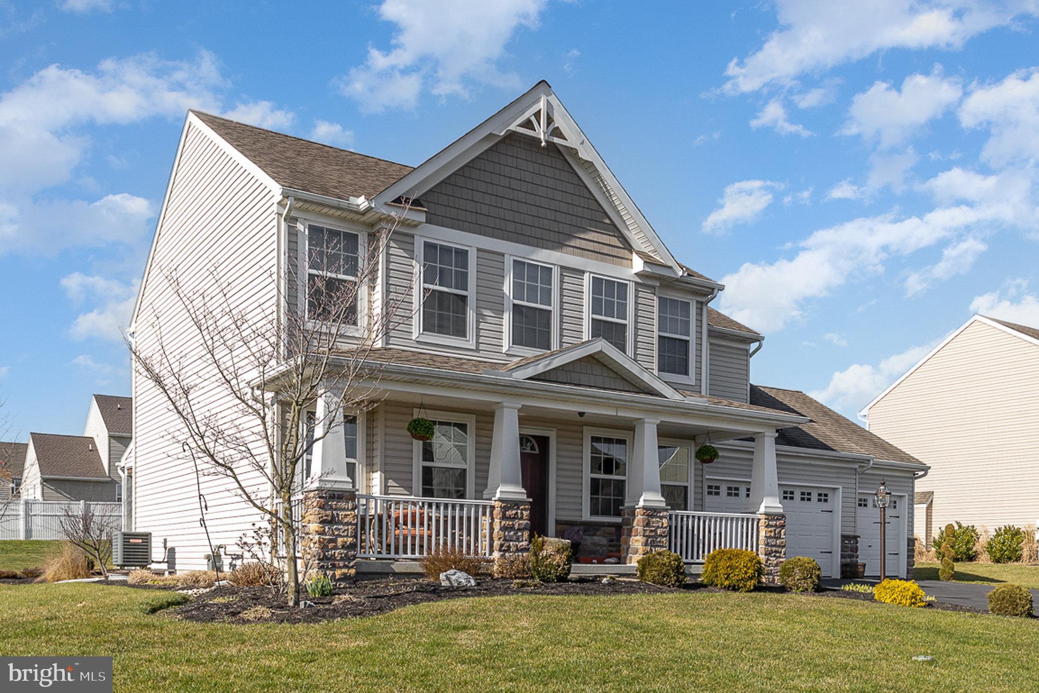 15 Waterford Ln