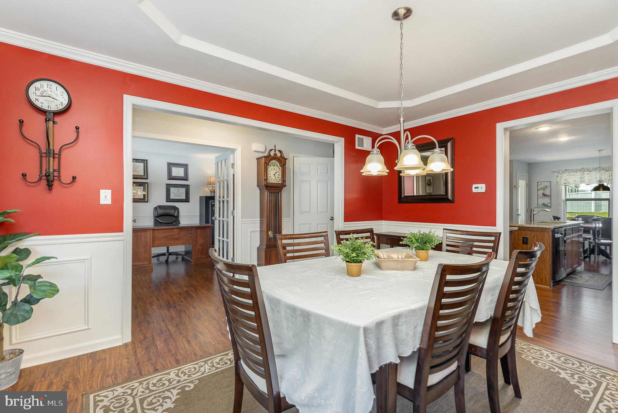 15 Waterford Ln