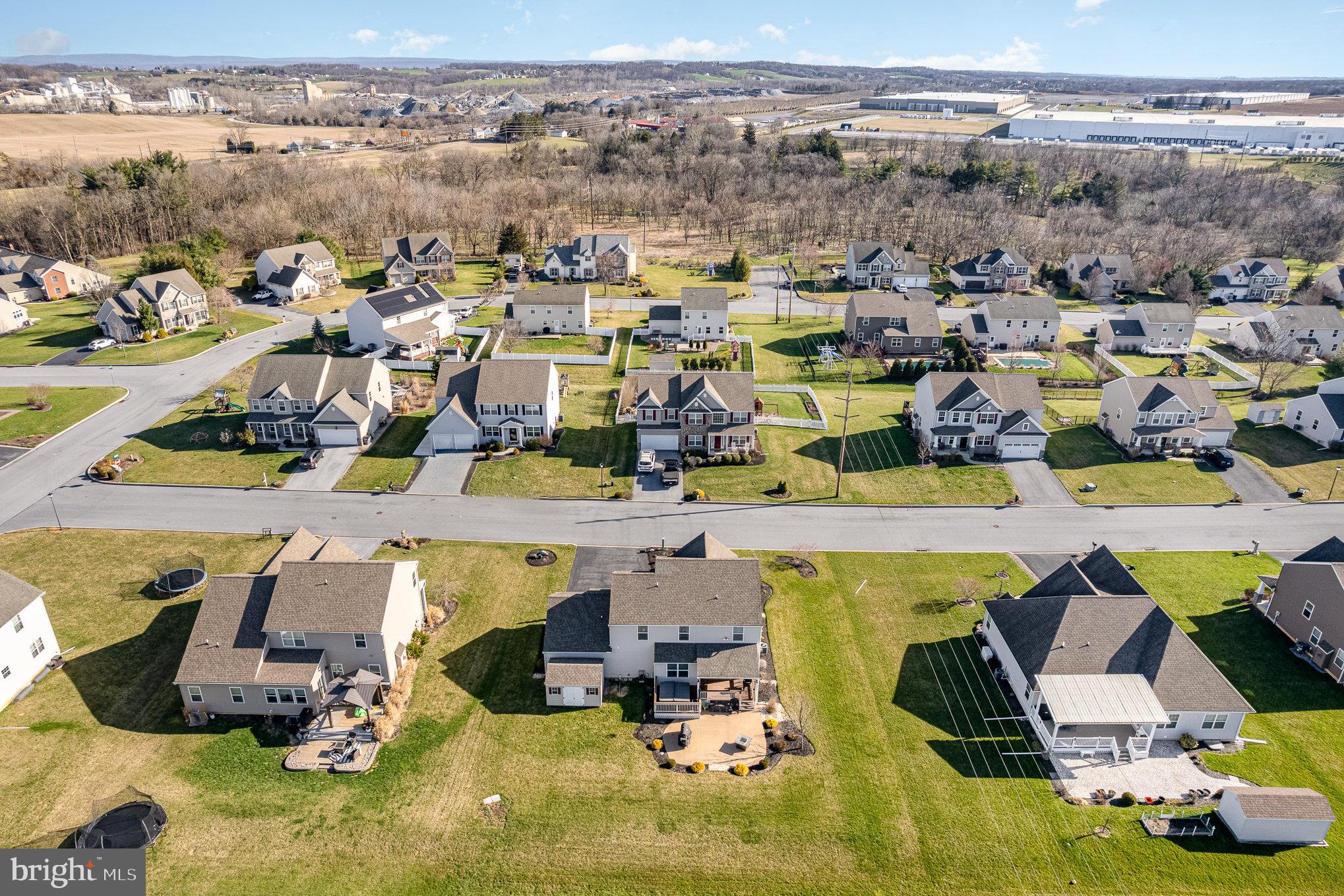 15 Waterford Ln
