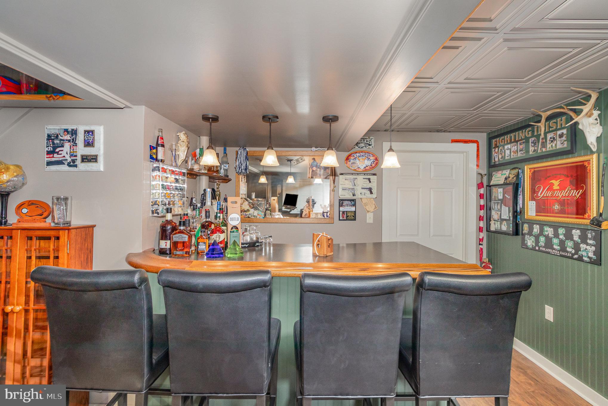 123 Apple Blossom Ln