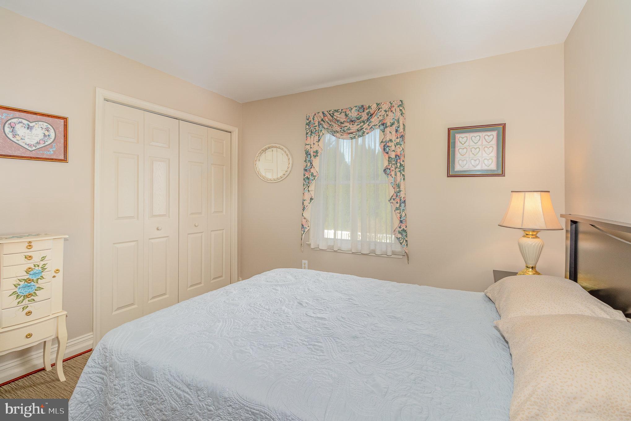 123 Apple Blossom Ln