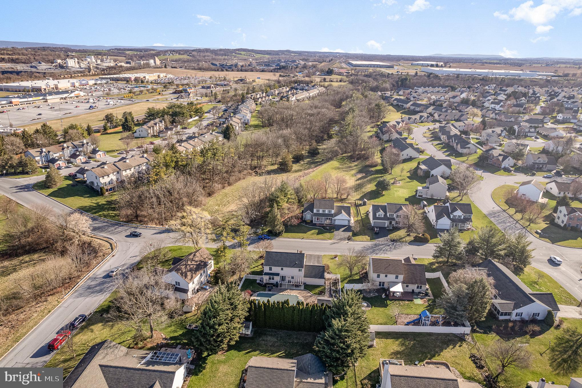123 Apple Blossom Ln