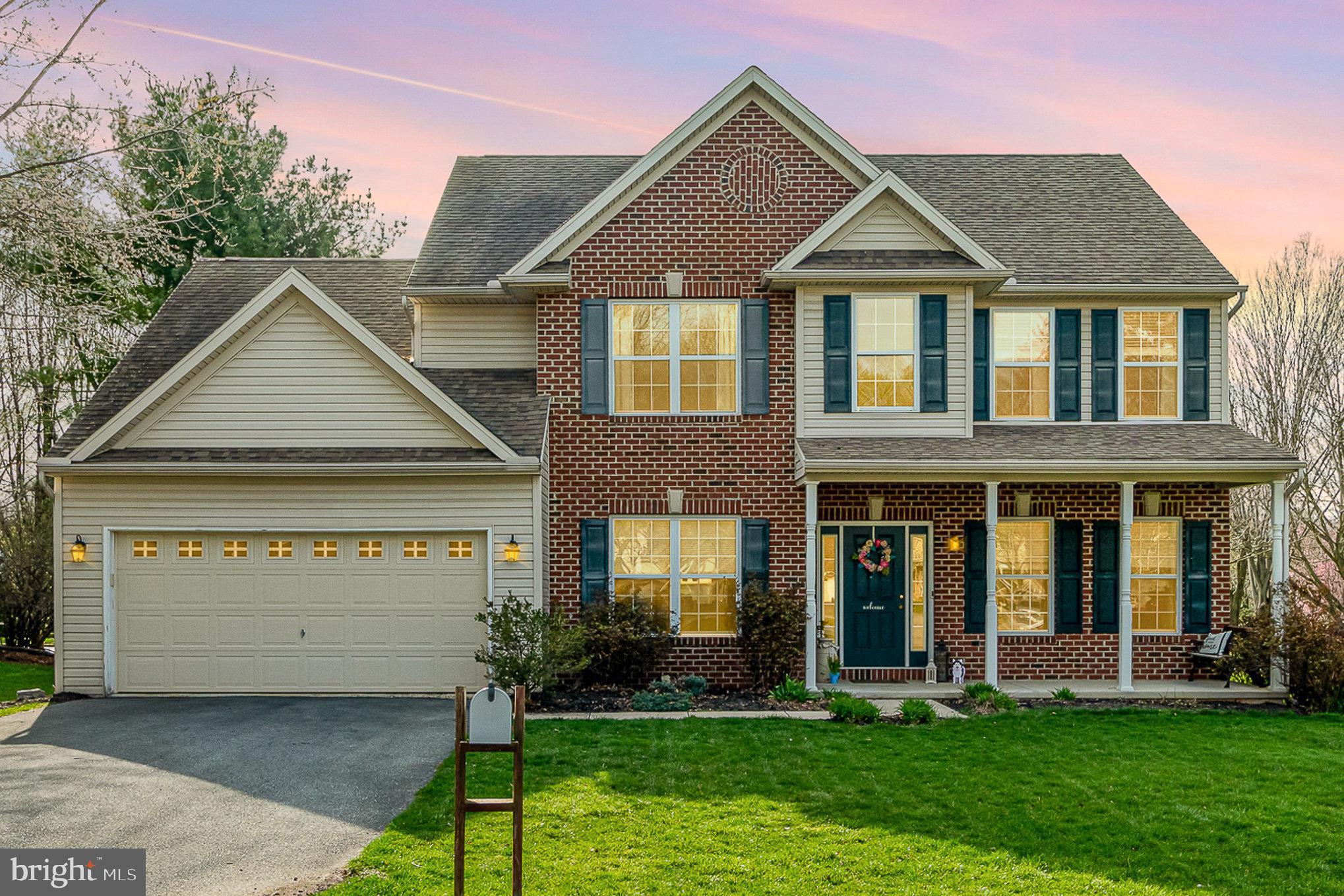 105 Farmstead Cir
