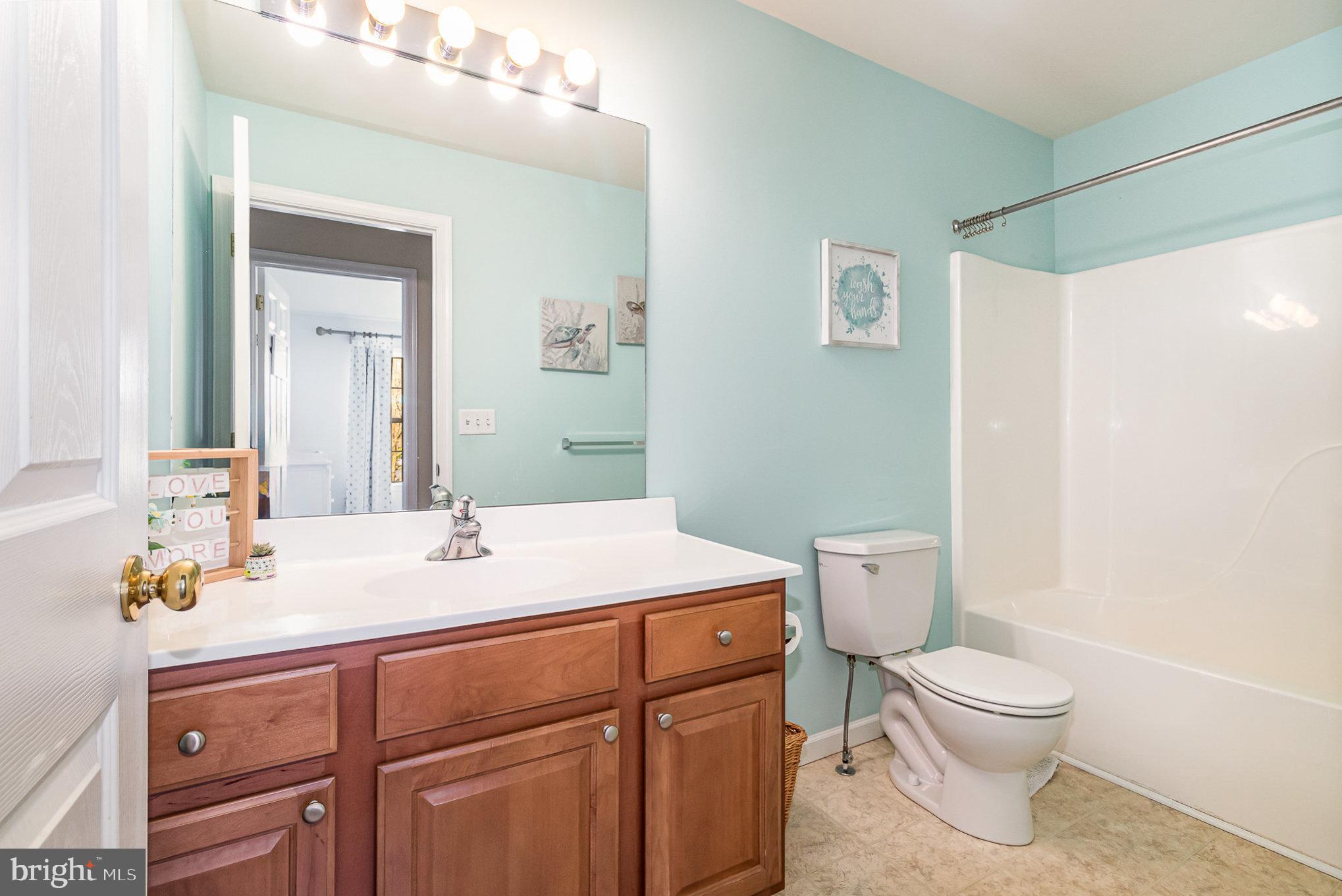 105 Farmstead Cir