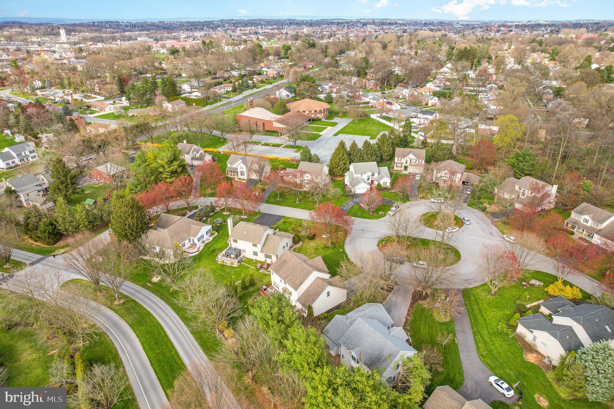 105 Farmstead Cir