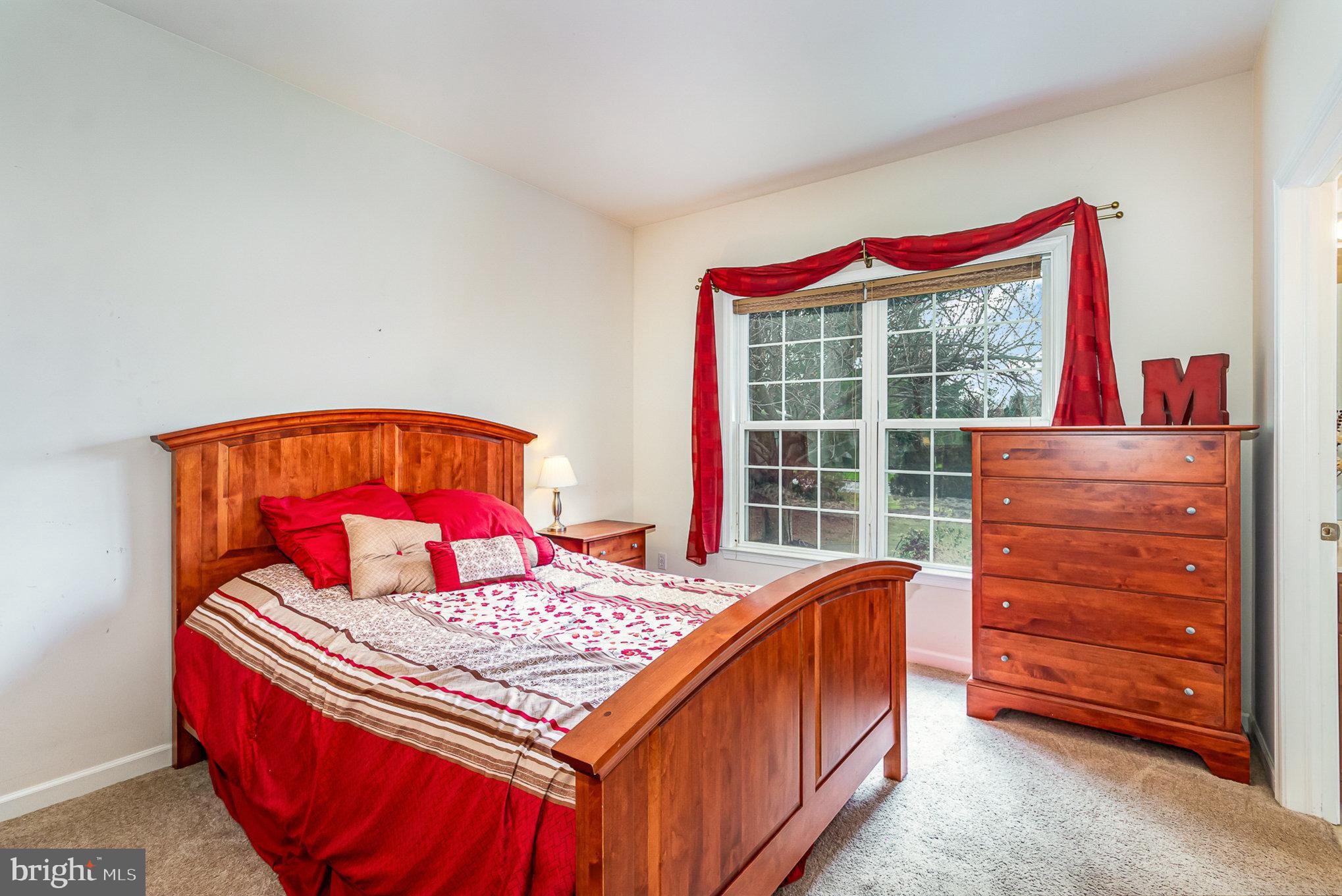 105 Farmstead Cir